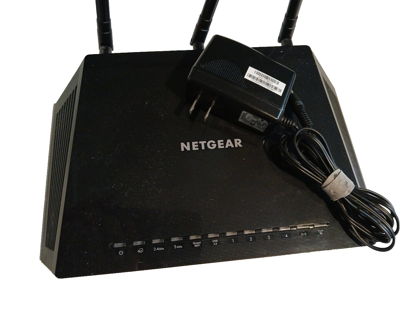 NETGEAR R7600v3 Nighthawk AC1750 Smart WiFi Router
