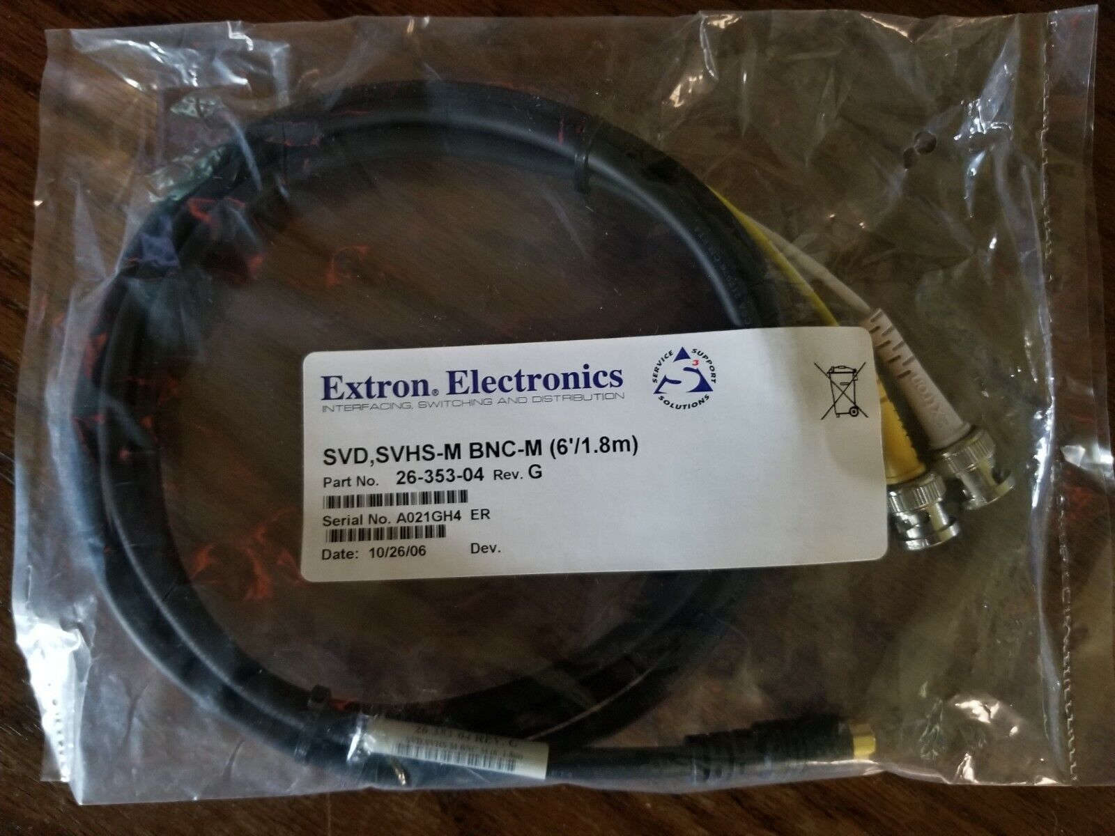 EXTRON SVD SVHS-M S-Video 4-pin 2 BNC-M Male 26-353-04 6ft 6 adapter Y 1:2 CABLE