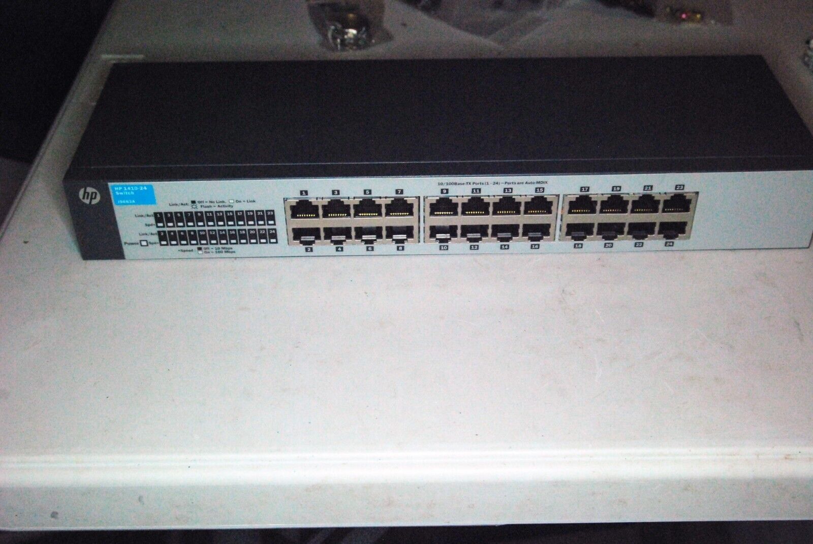 HP 1410-24 Procurve switch J9663A 24 port