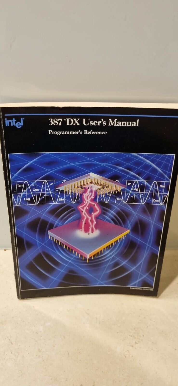 1989 Vintage Intel 387 DX User\'s Manual - Vintage Computing Book