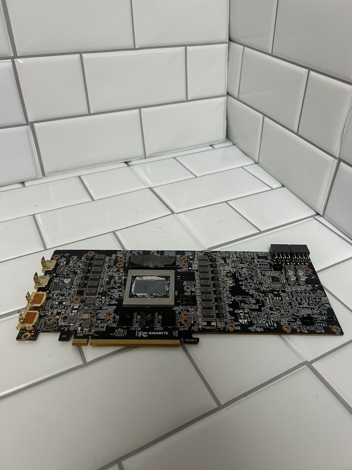 GIGABYTE AMD Radeon RX 6800 XT GAMING OC 16GB GDDR6 Graphic Card PCB ONLY