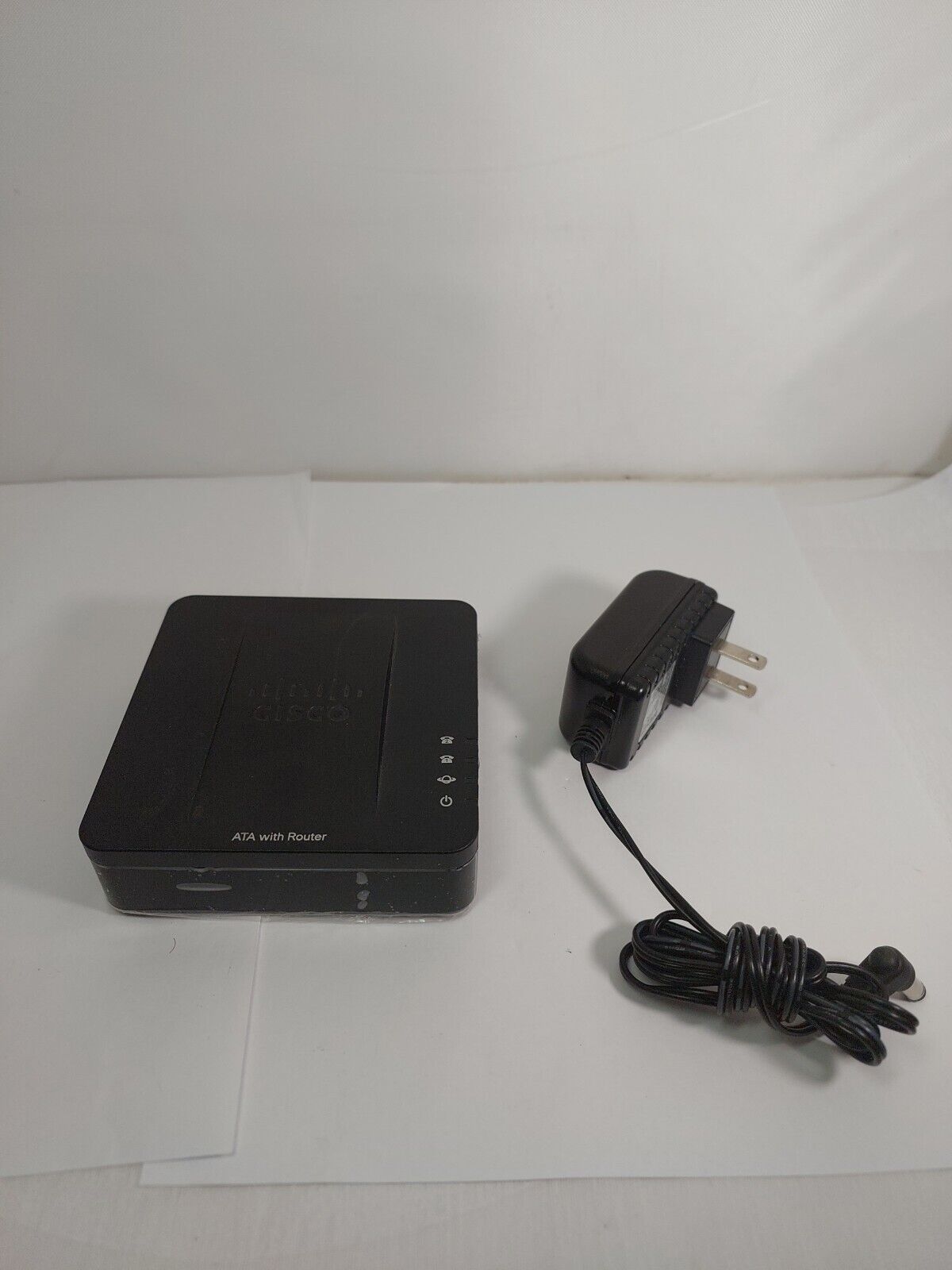 Geniune OEM Cisco SPA122 Ethernet VoIP ATA 2-Port Phone Adapter ROUTER SPA 122