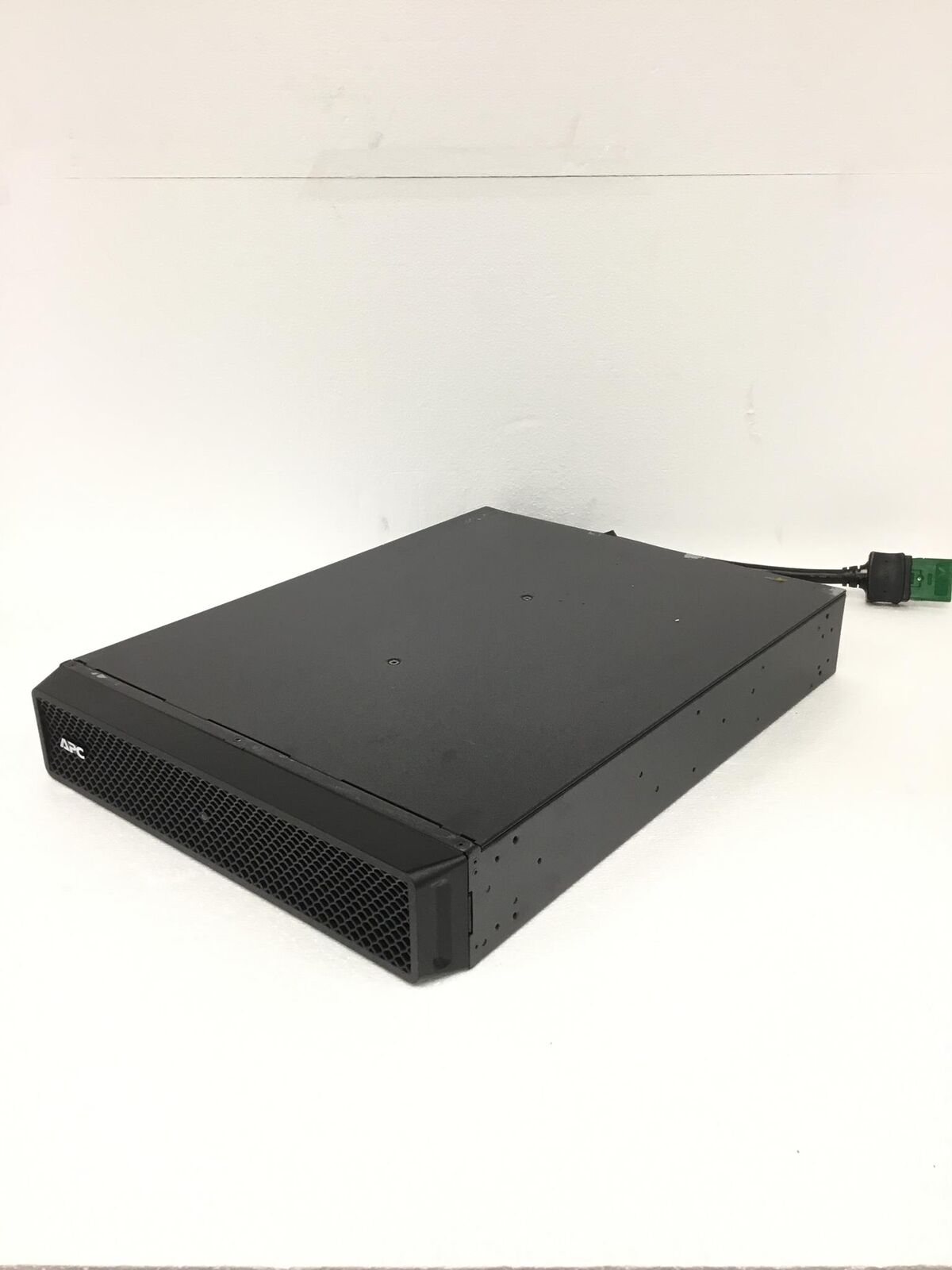 NEW APC Smart-UPS On-Line SRT SRT72RMBP 2U Extended Battery Backup QTY No Batts