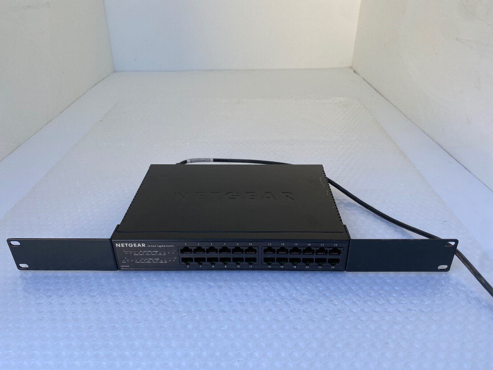 Netgear GS324 24 Port Gigabit Ethernet Unmanaged Switch