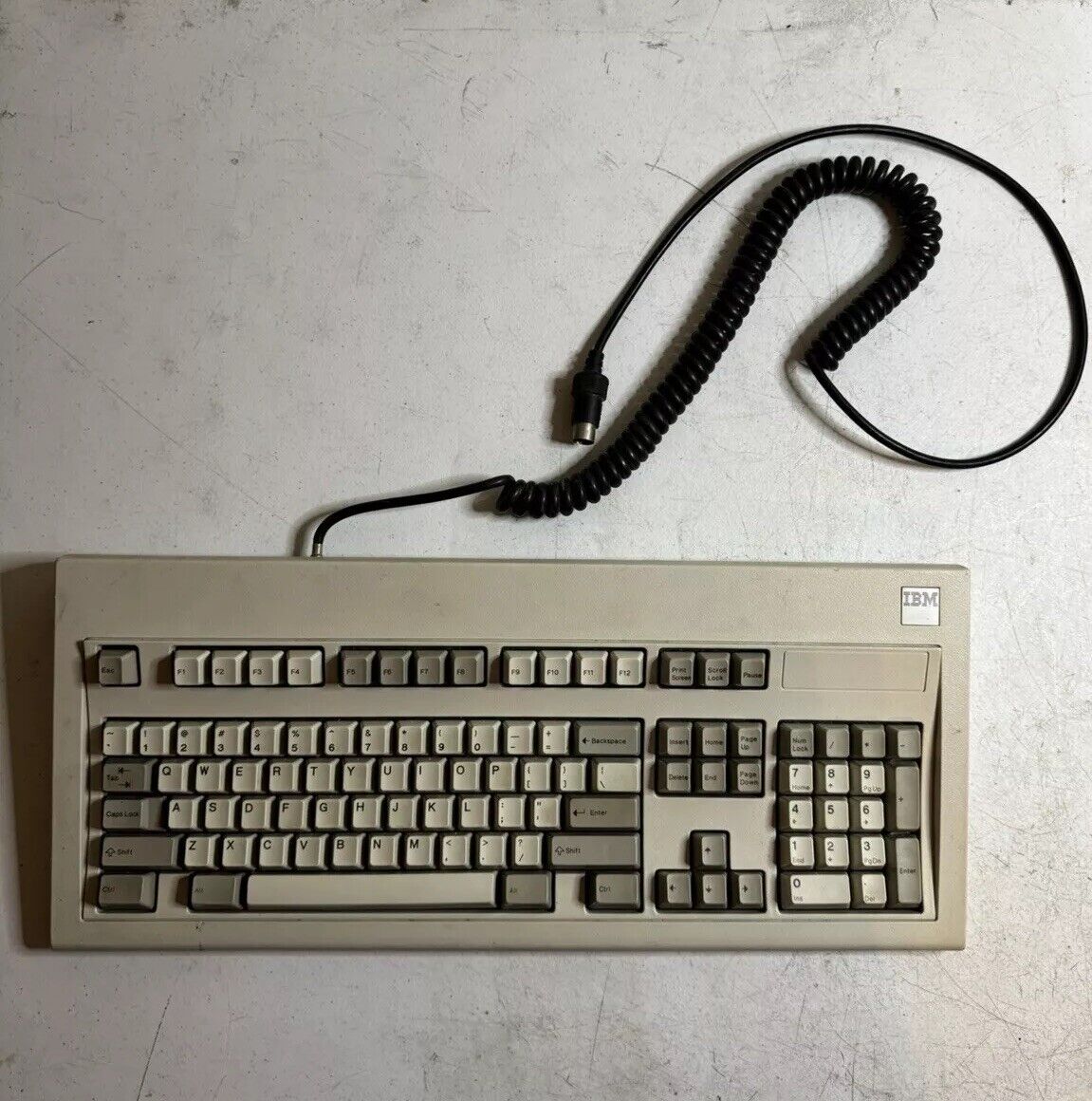 Cleaned Vintage 1986 Square Logo IBM Model M AT Clicky Spring Keyboard #1390120