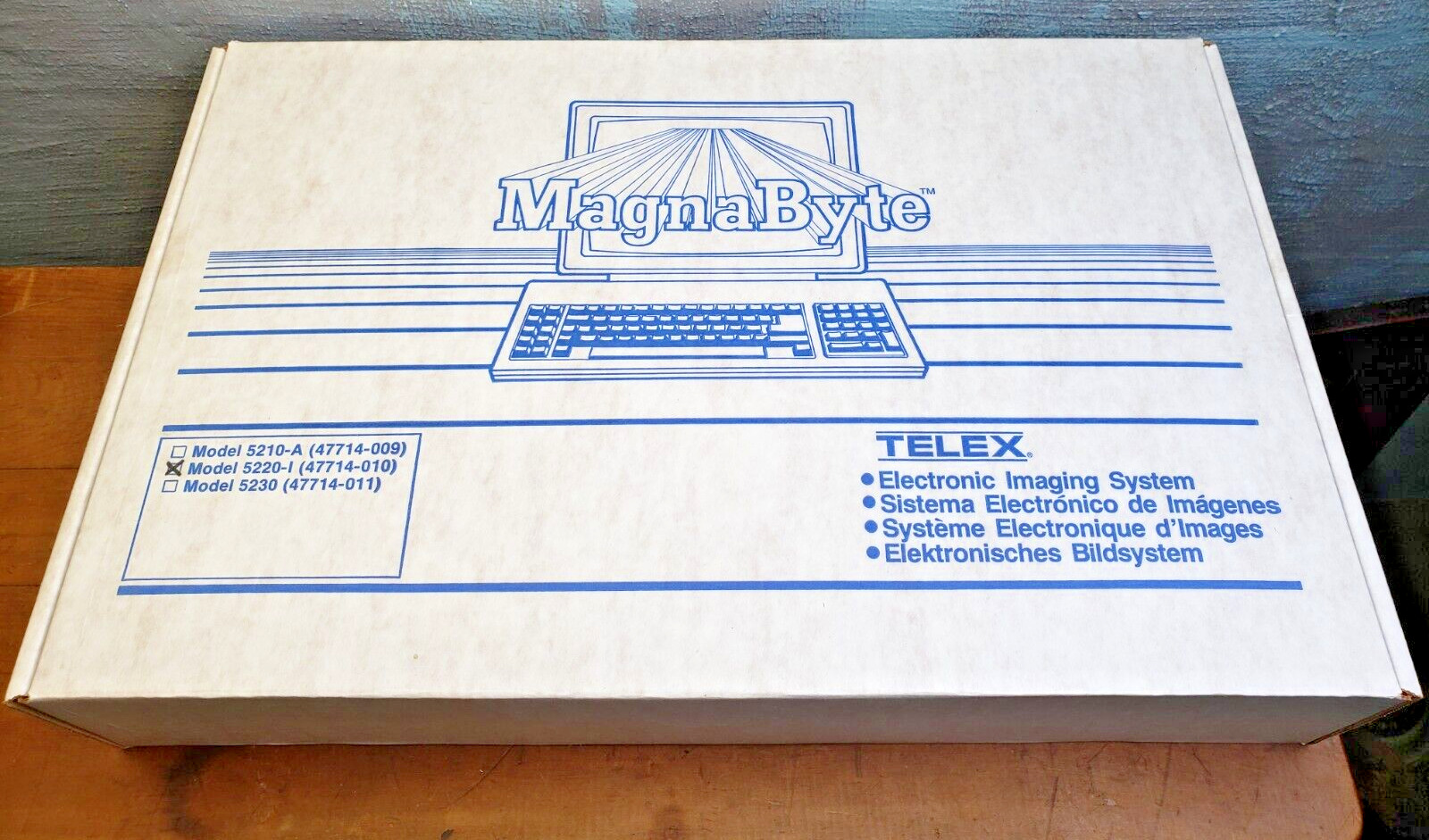 Vtg NOS MAGNABYTE II COMPUTER PROJECTION PANEL 5220 Electronic Imaging System