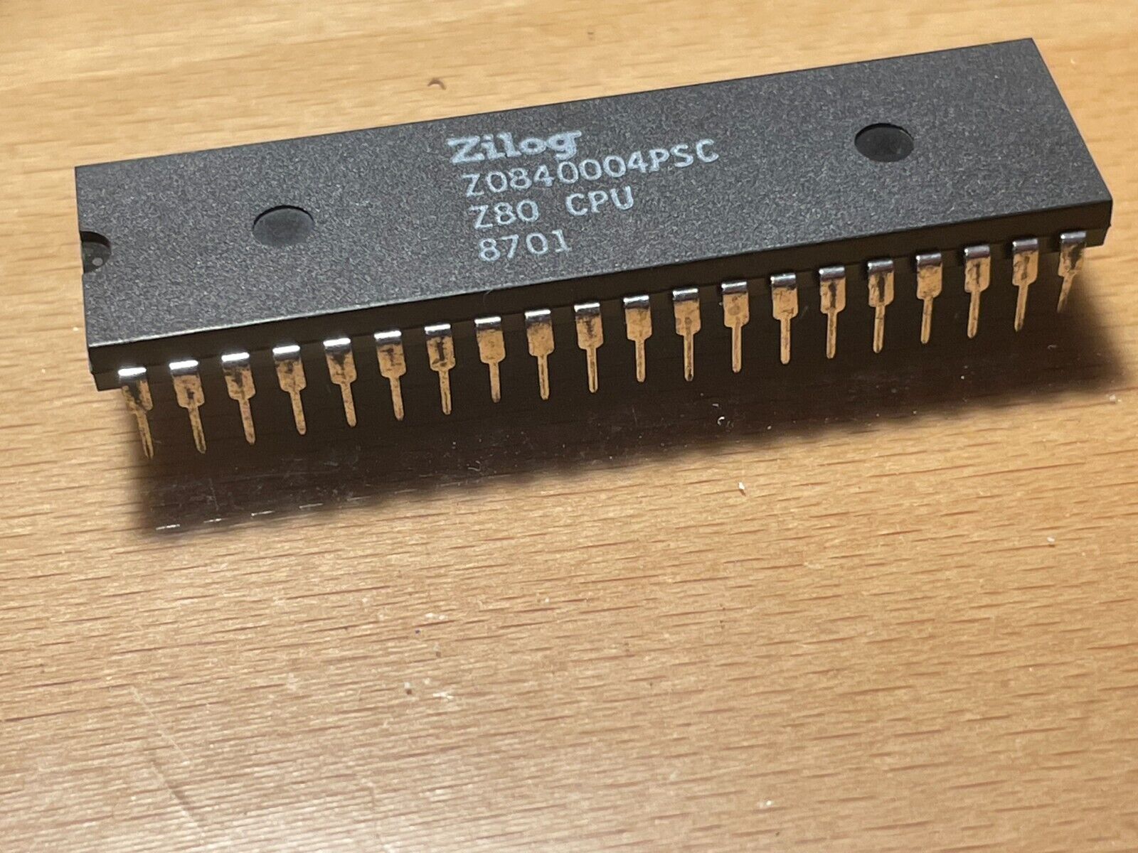 Zilog Z0840004PSC Z80 CPU 8-Bit Microprocessor DIP40