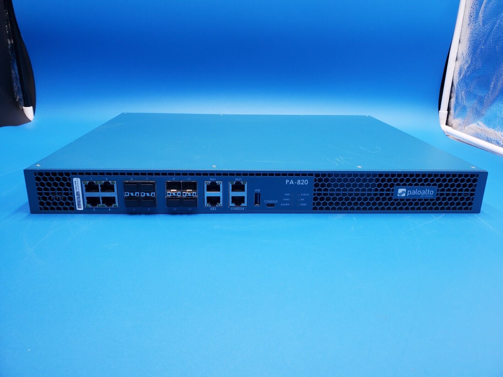 Palo Alto Networks PA-820 Enterprise Network Firewall Used
