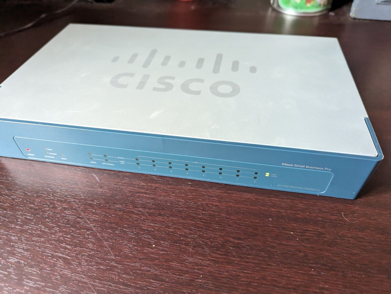 Cisco Small Business Pro SA 540 8 Port POE Security Appliance SA540-K9 V01