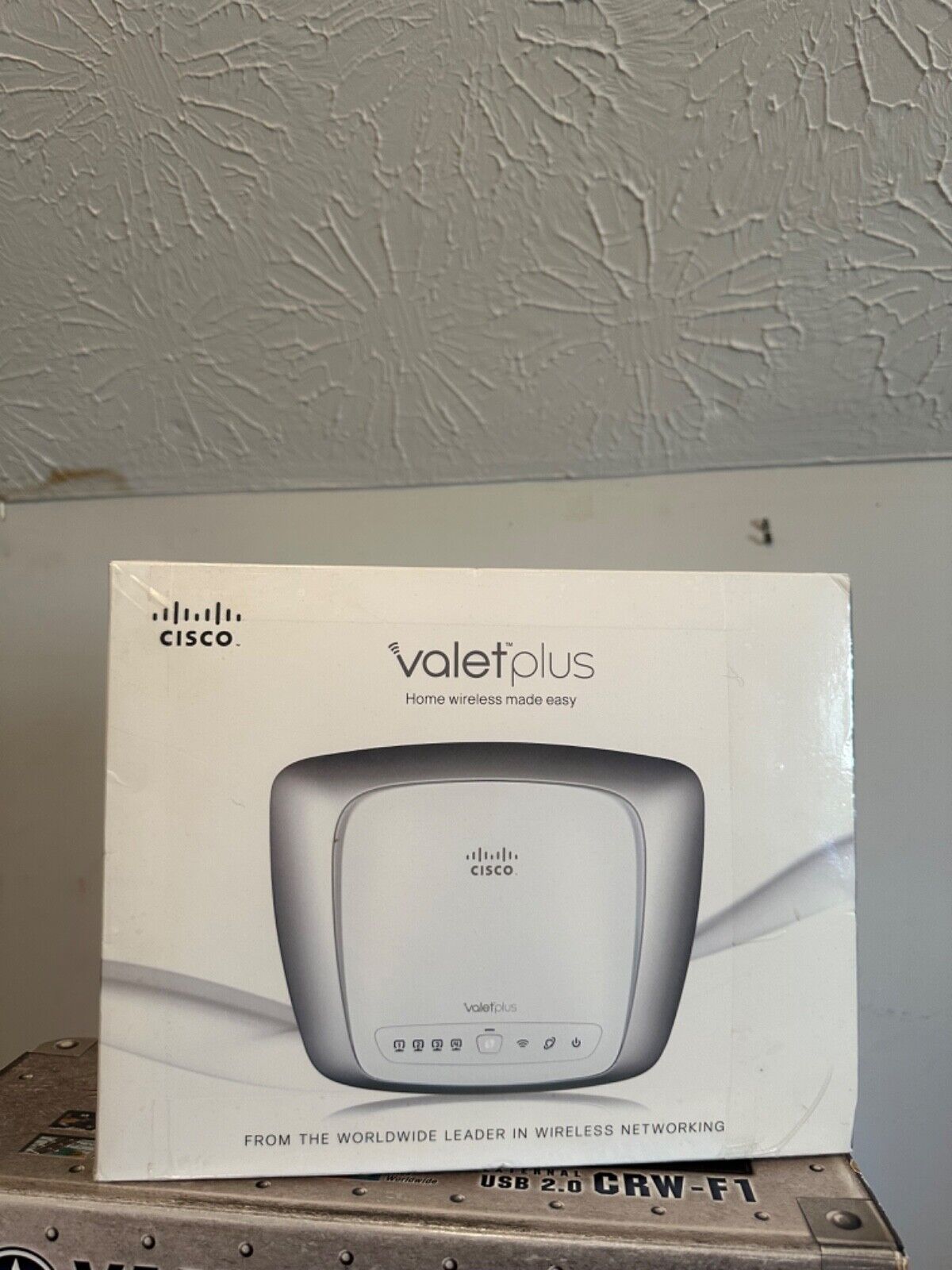 Cisco Valet Plus M20 - 4-Port Wireless N Router