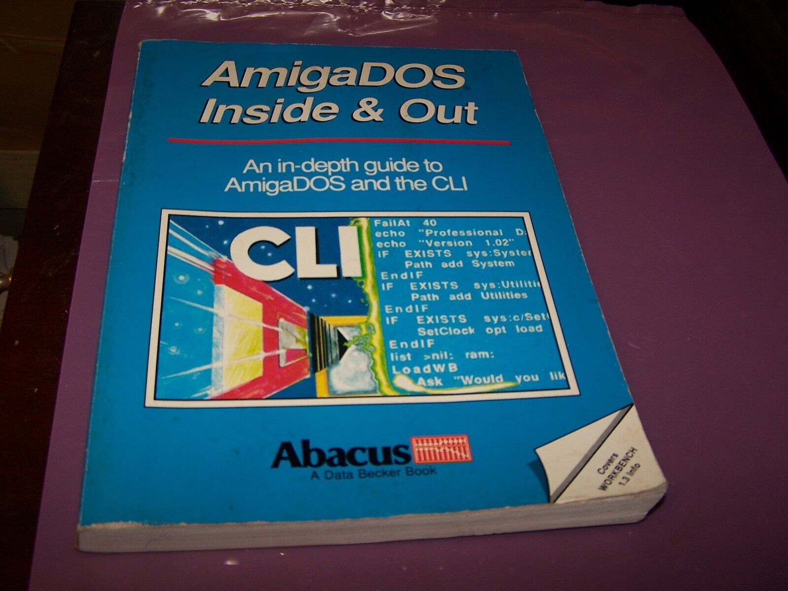 AmigaDOS Inside & Out - 262 Pages