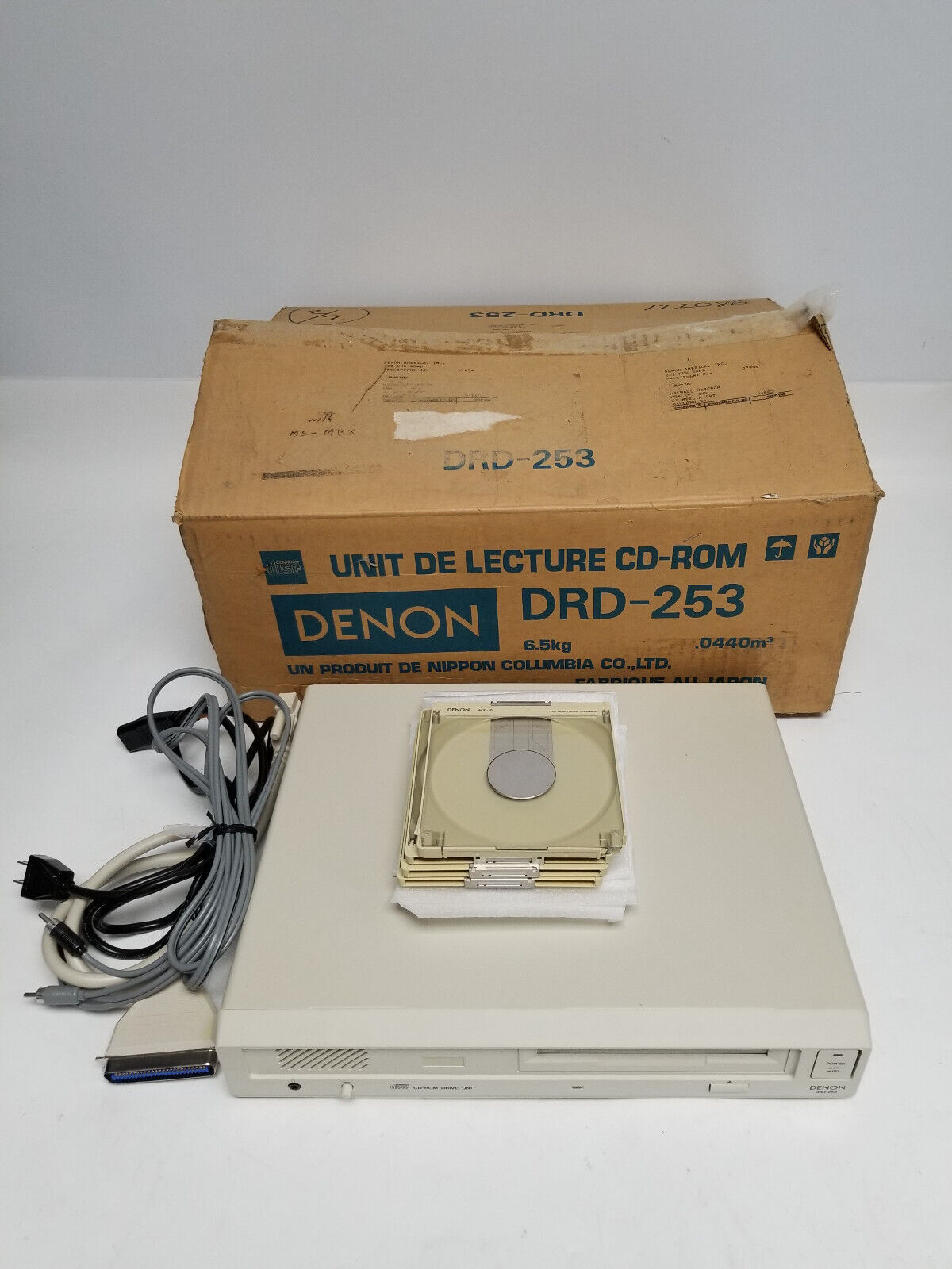 Vintage 1989 Denon DRD-253 Stand Alone CD-ROM Drive  (Powers On)