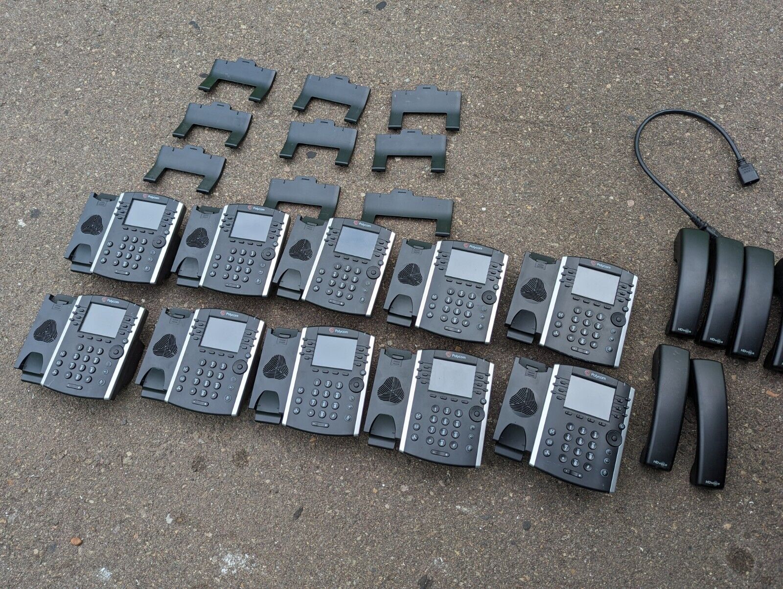 Lot of 10 Polycom VVX 411 IP Phones 2200-48450-025 VVX411 POE Used W AC Adapter 