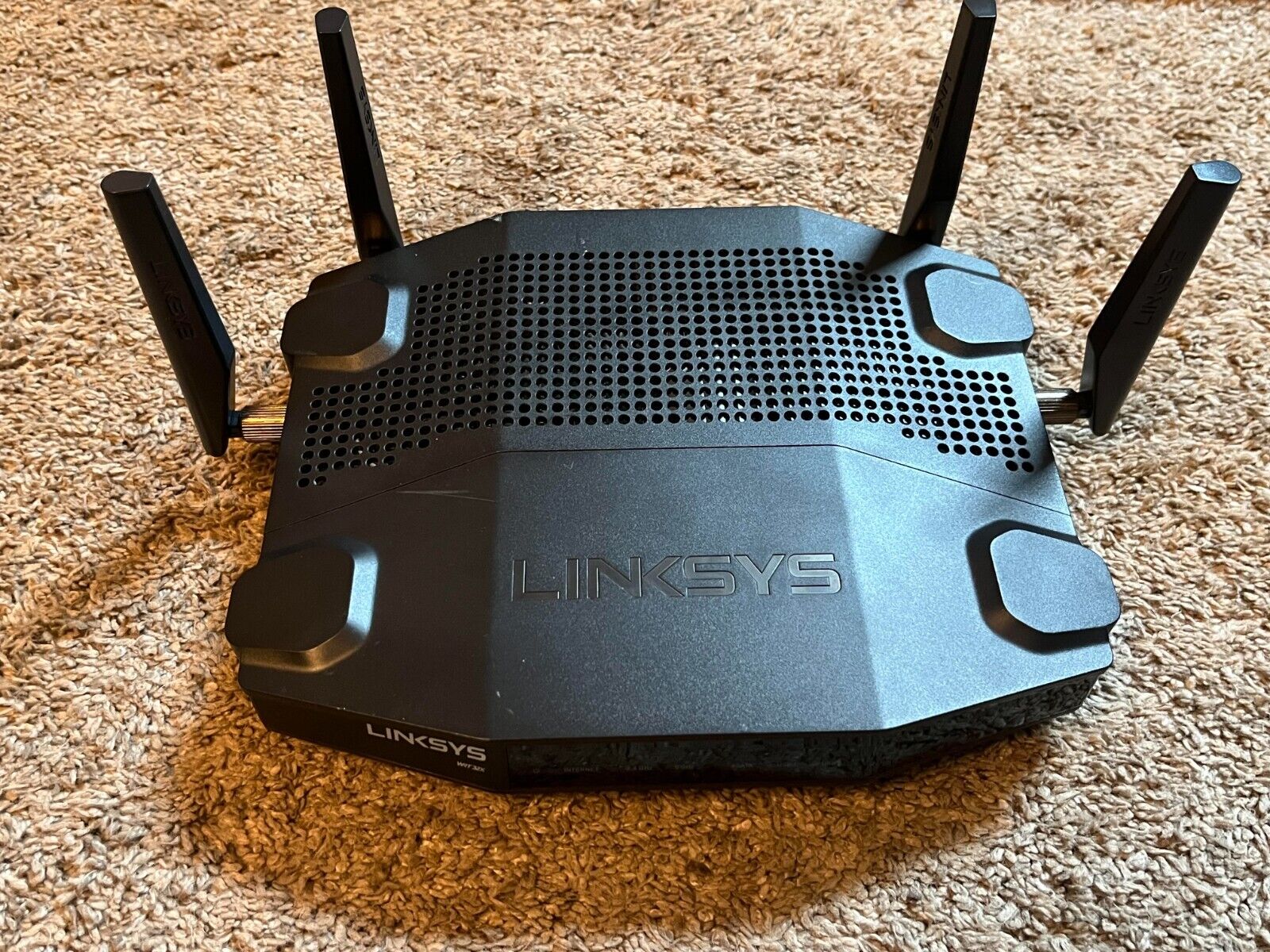 Linksys WRT32X Dual-Band Gaming Router