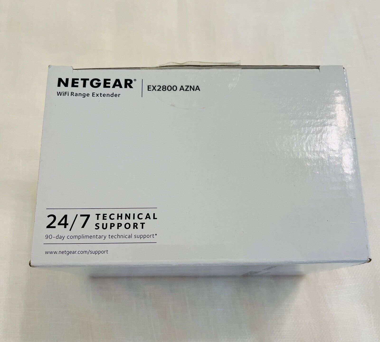 Netgear WiFi Range Extender EX2800 - Internet Covers 1200 sq.ft. and 20 Devices