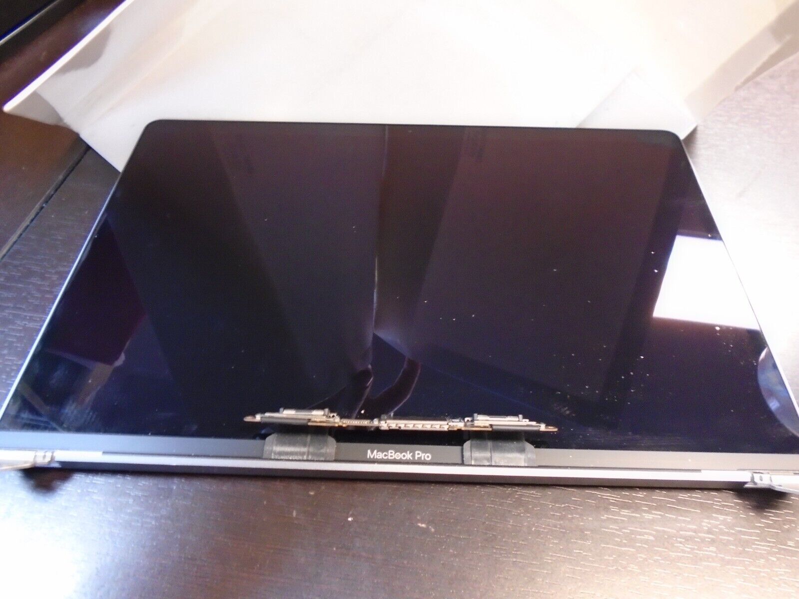 Apple MacBook Pro 15” Screen - A1990 - LCD screen Pulled from working unit.