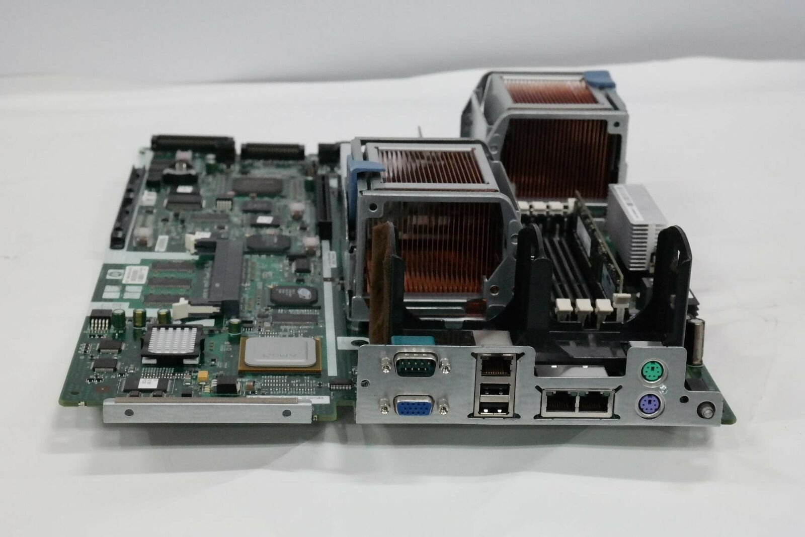 HP DL385 SERVER BOARD 411248-001 WITH 2 4CORE CPU &HEATSINK 403007-001 & 1GB RAM