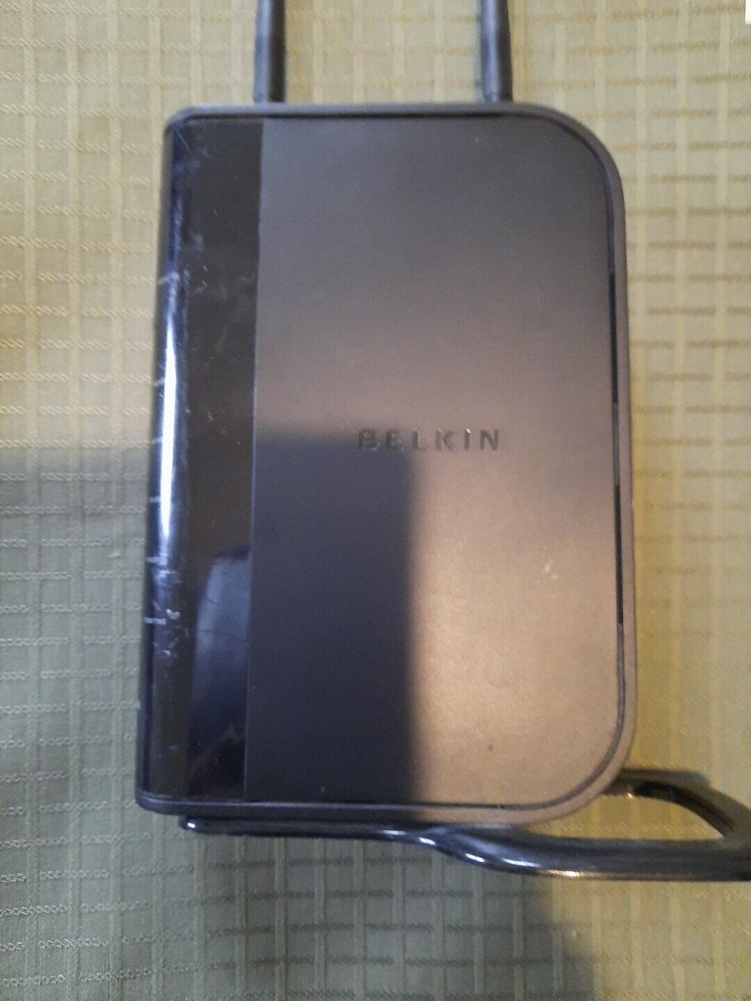 Belkin F5D8236-4 v1,  4-Port  Wireless N Router with charger, tested 