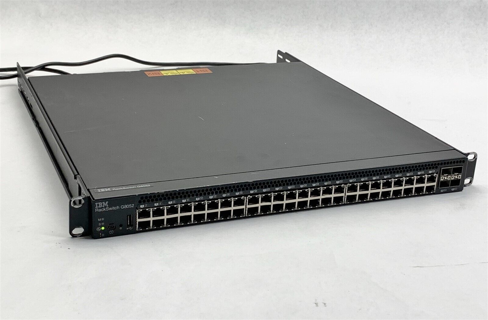 IBM RackSwitch G8052 48x1Gb and 4x10Gb SFP+ Ethernet Switch 1455-48E w/ 2*PSU