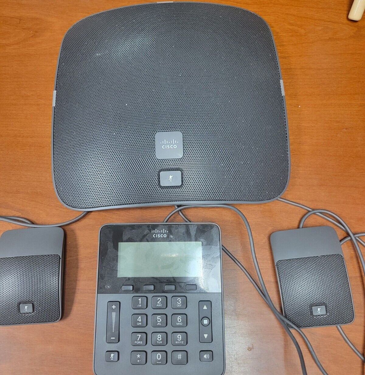 Cisco CP-8831 Unified IP Conference Phone Base w/ Control + 2 Speakers