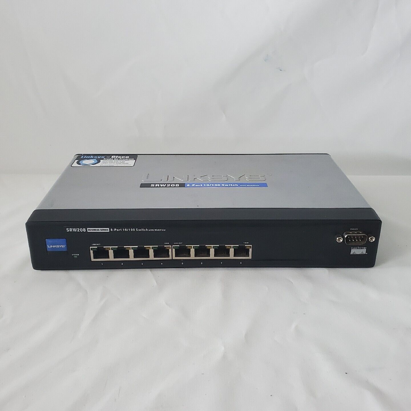 Linksys SRW208 Business Edition 8-Port 10/100 Switch with WebView