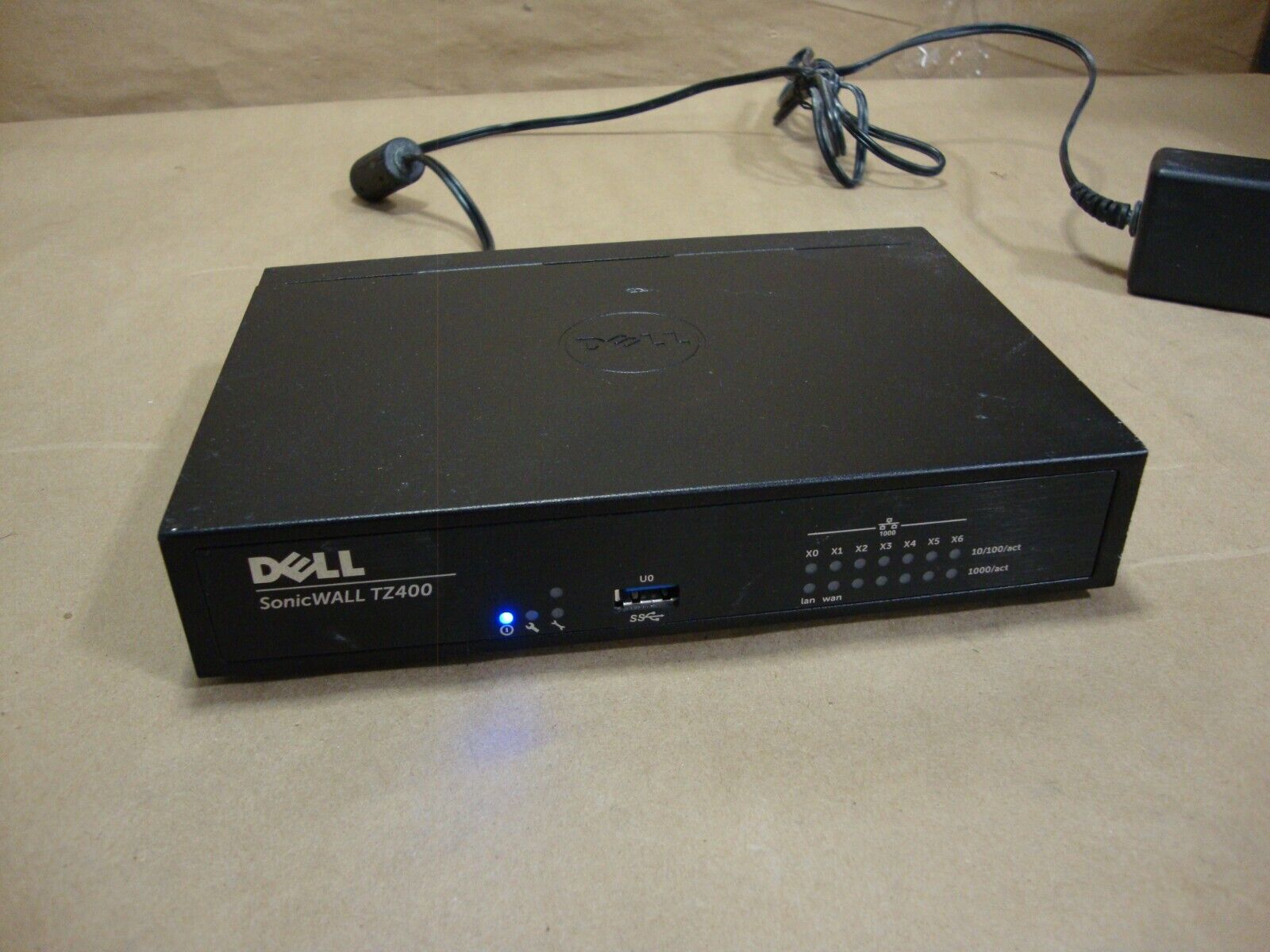 SonicWall Firewall TZ400 APL28-0B4 W/Power Supply