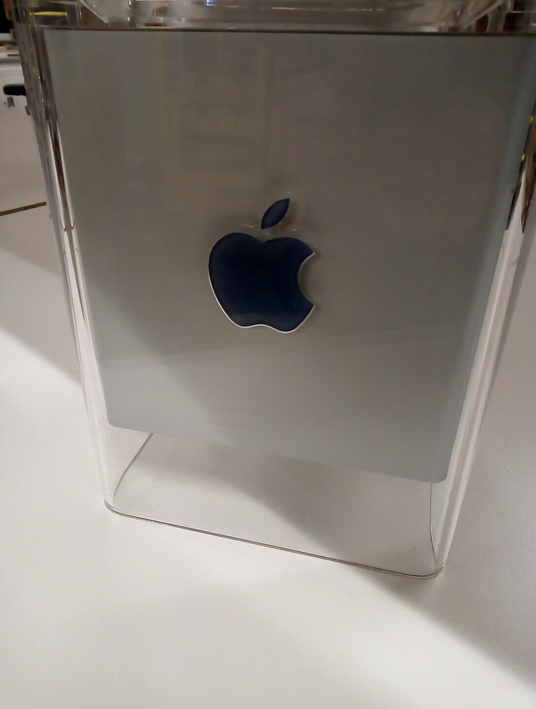 Apple Power Mac G4 Cube 