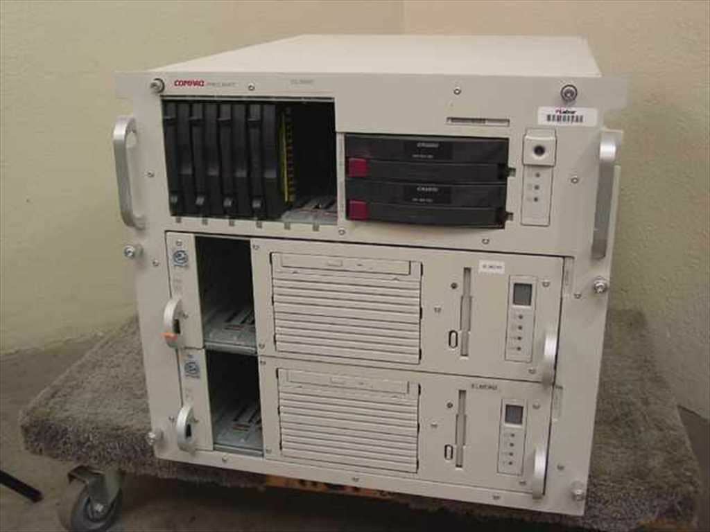 Compaq CL1850 Proliant Rack Mount Server