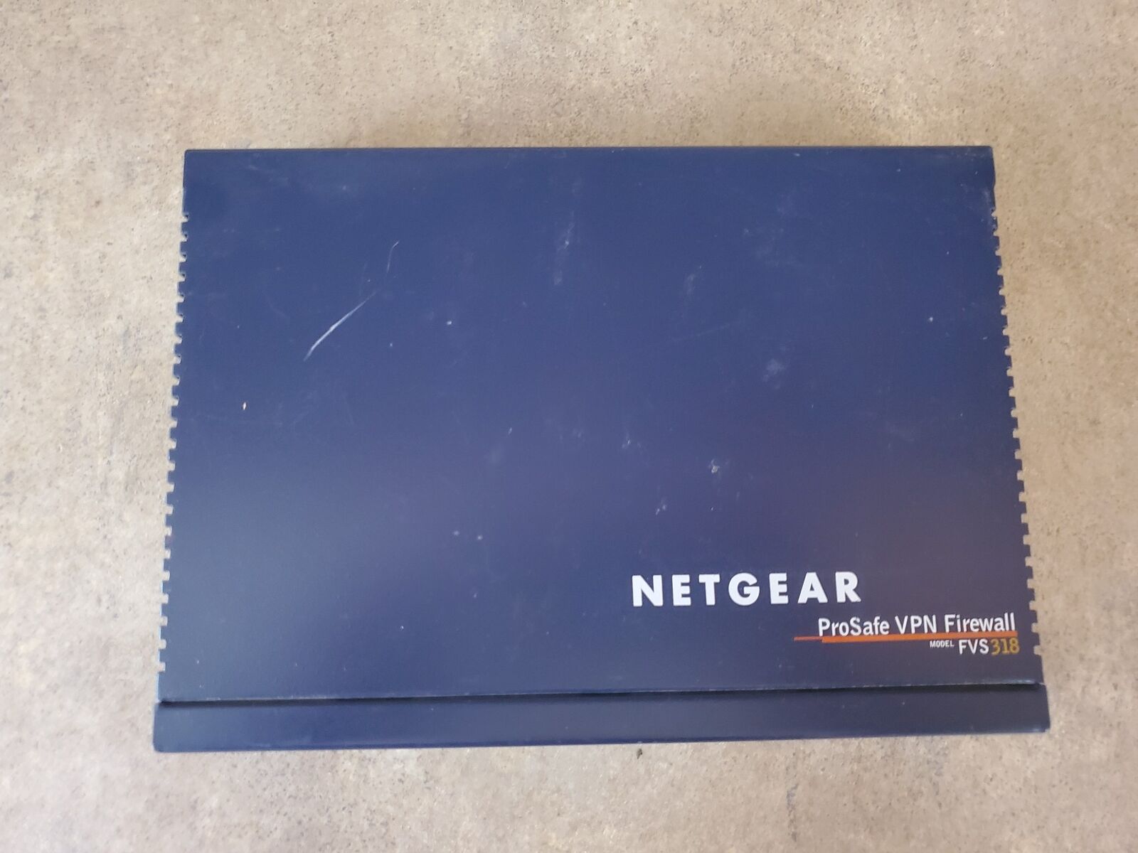 NETGEAR FVS318-100NAS PROSAFE 8-PORT GIGABIT VPN FIREWALL AA1-14
