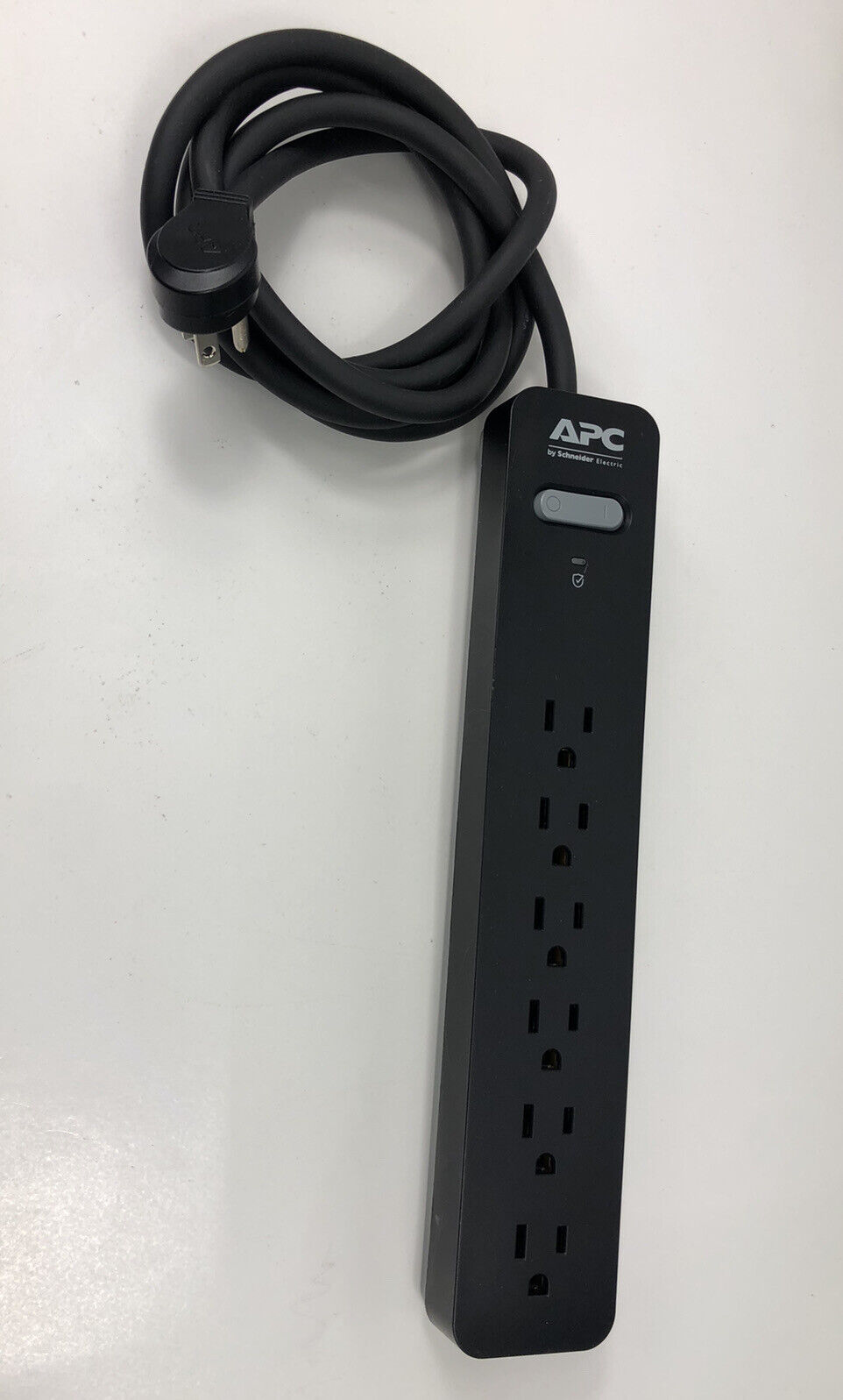 APC by Schneider Electric PE63 Essential SurgeArrest ,6 Outlets, 3Foot Cord,120V