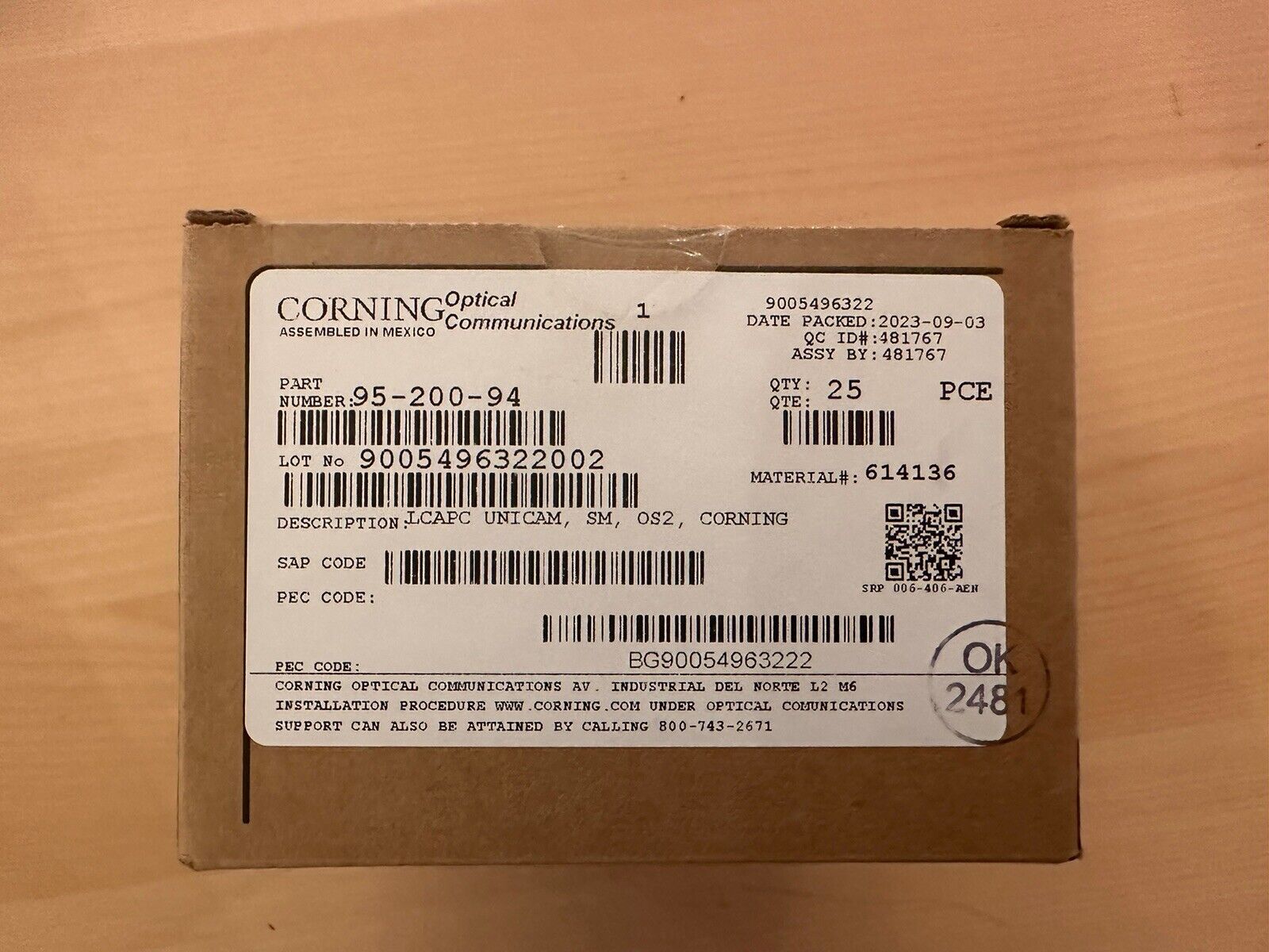 Corning 95-200-94 Unicam Connector Pretium Packed 2023, Box Of 25