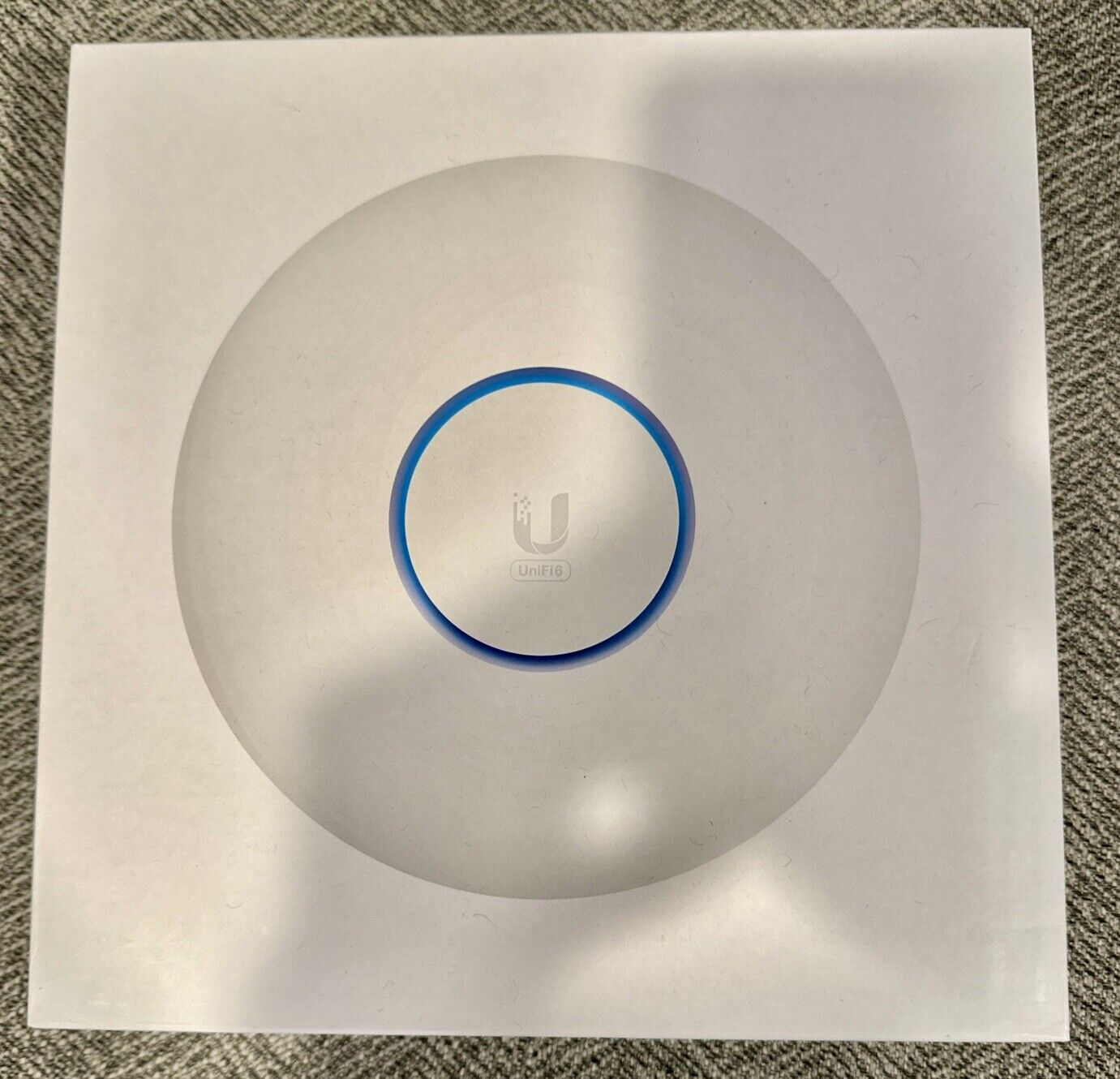 *New* Ubiquiti Unifi U6-Enterprise-US Access Point WiFi 6E