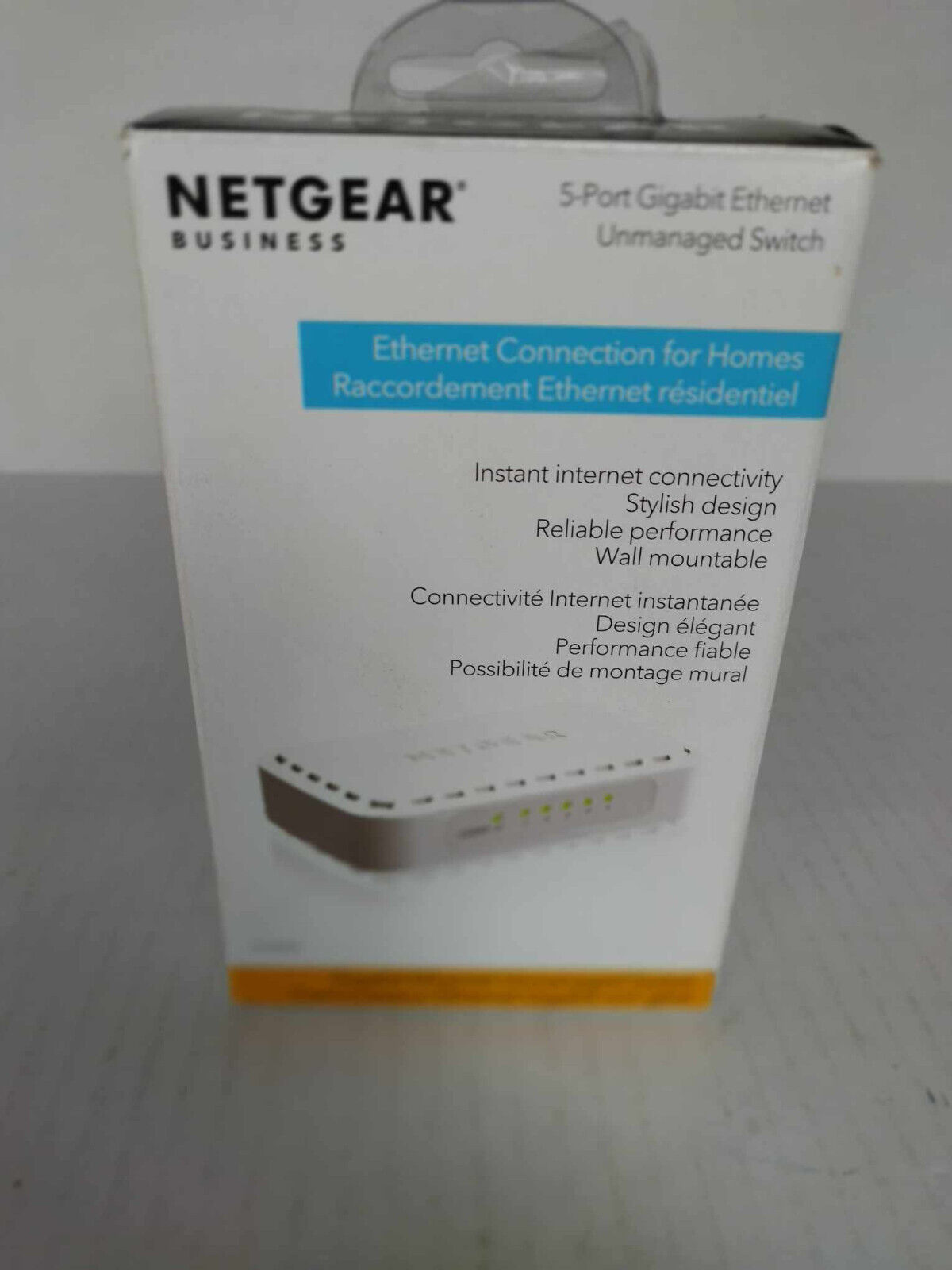 Brand New FACTORY SEALED Netgear 5 Port Gigabit Ethernet Switch (GS605)