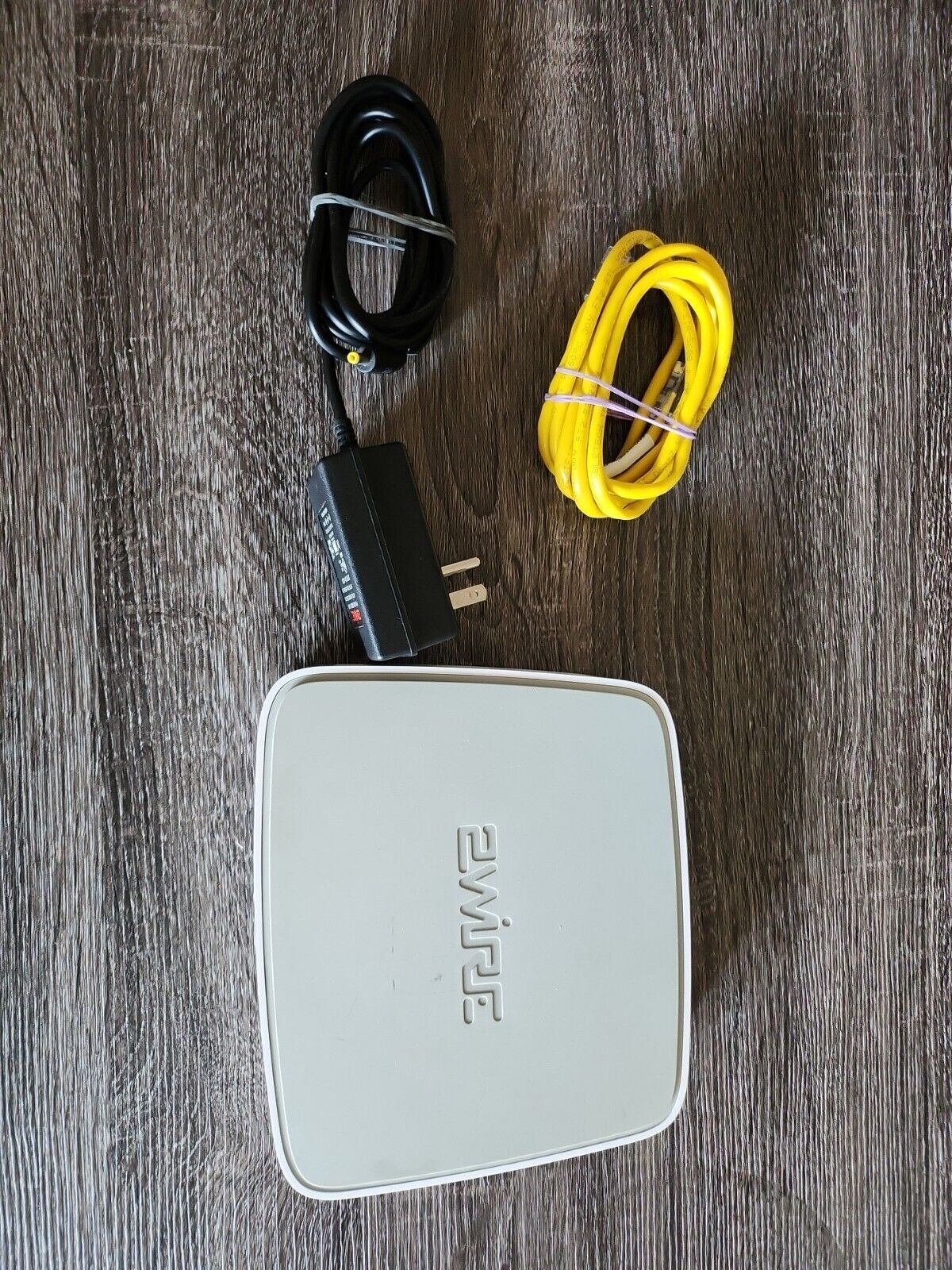 AT&T 2WIRE 2701HG-B HIGH SPEED WIRELESS DSL MODEM ONLY 