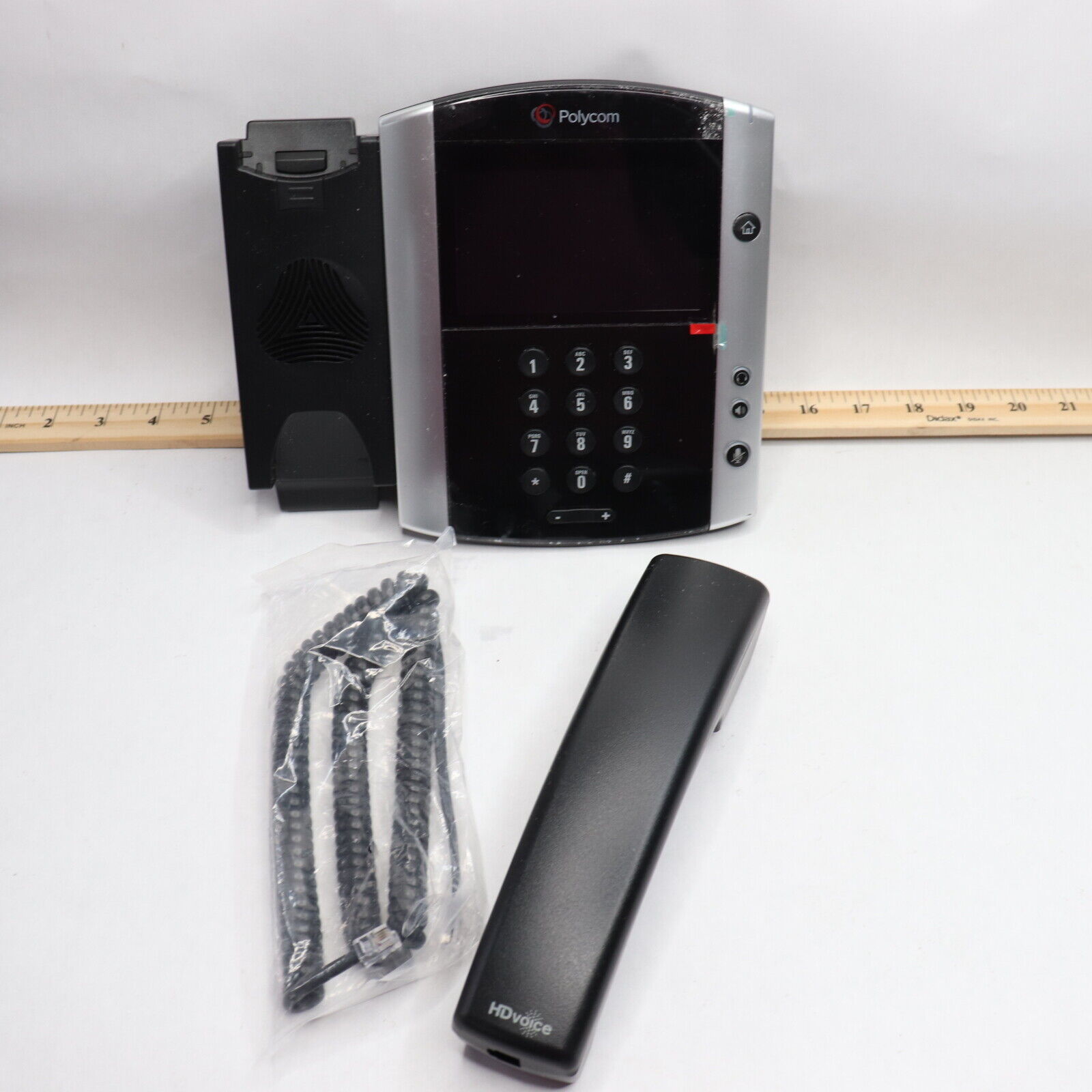 Polycom VoIP Phone 3-Way Call Capability 16-Lines - Base is Missing Stand