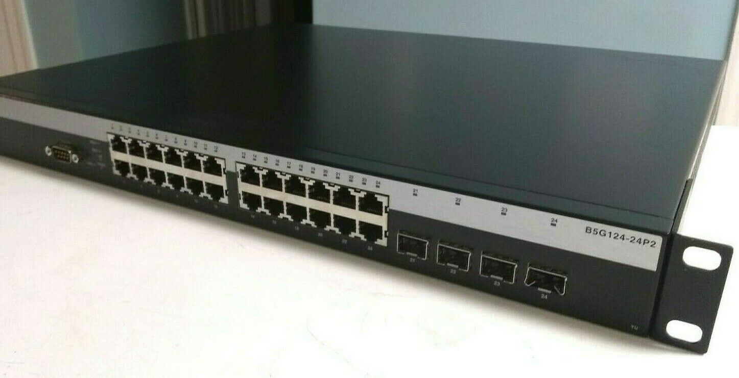 Extreme Networks B5G124-24P2 Gigabit PoE 24-Port Switch + 4x SFP Mgd Rack Mount 