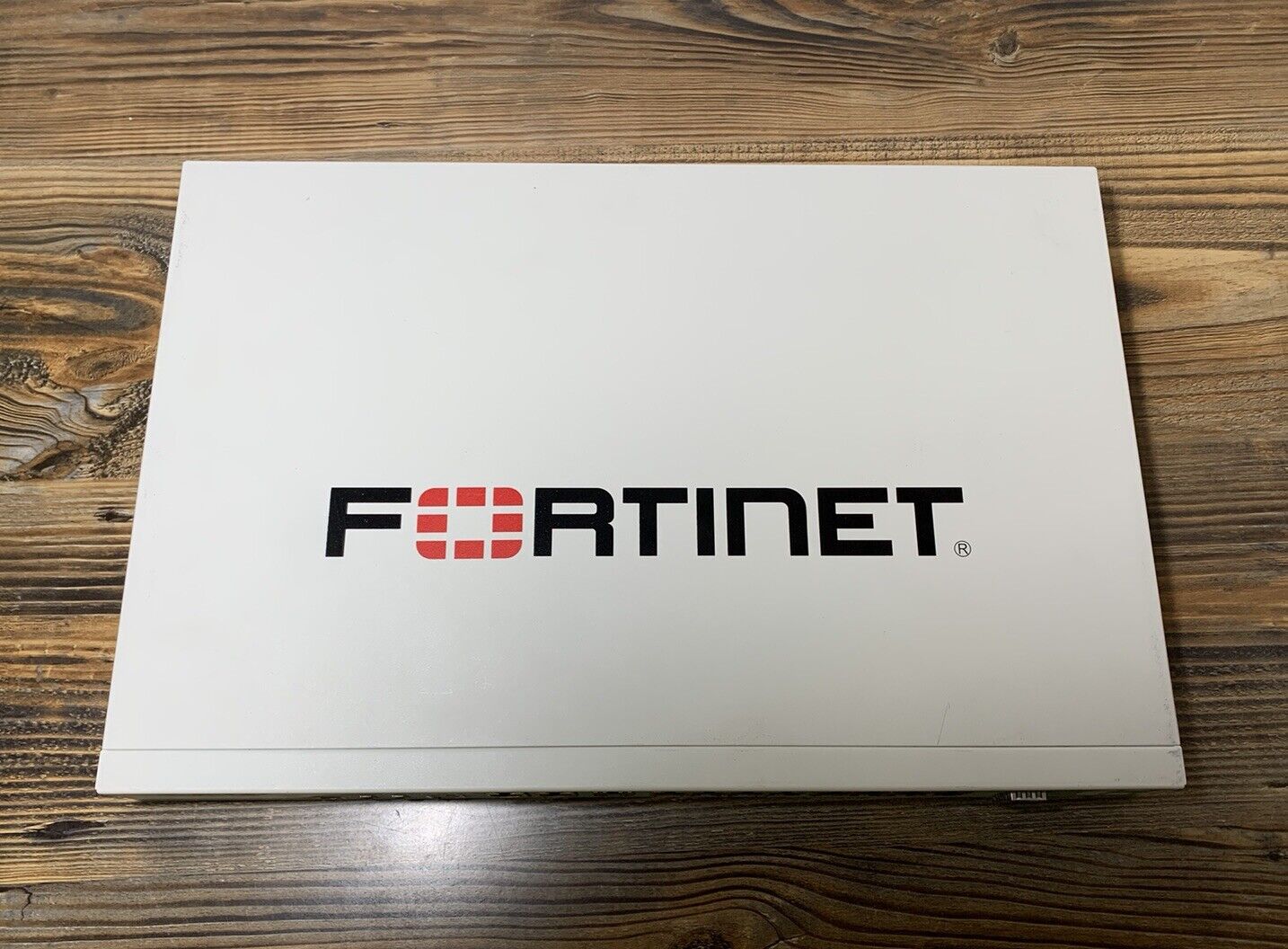 Fortinet Fortigate 100D FG-100D Network Security Firewall Appliance RoHS Complia