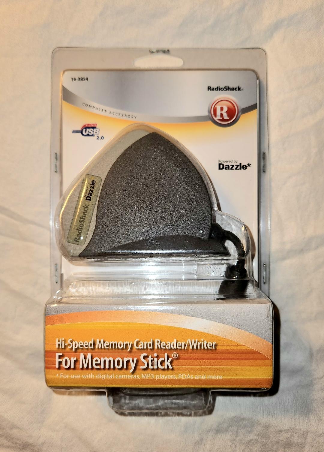 Radio Shack Dazzle Hi-Speed Memory Card Reader/Writer For Memory Stick 16-3854