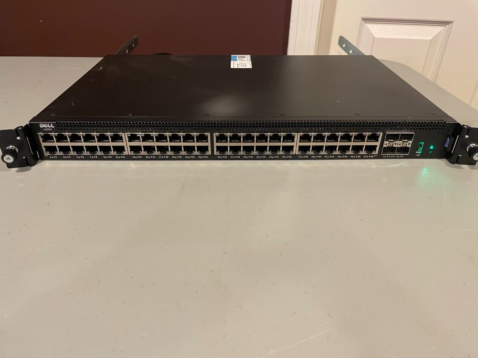 Dell X1052 48-Port Gigabit Ethernet Switch 
