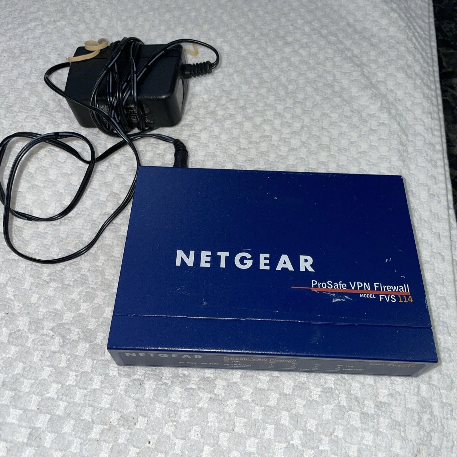 Netgear ProSafeVPN Firewall FVS114 Includes AC Power Supply