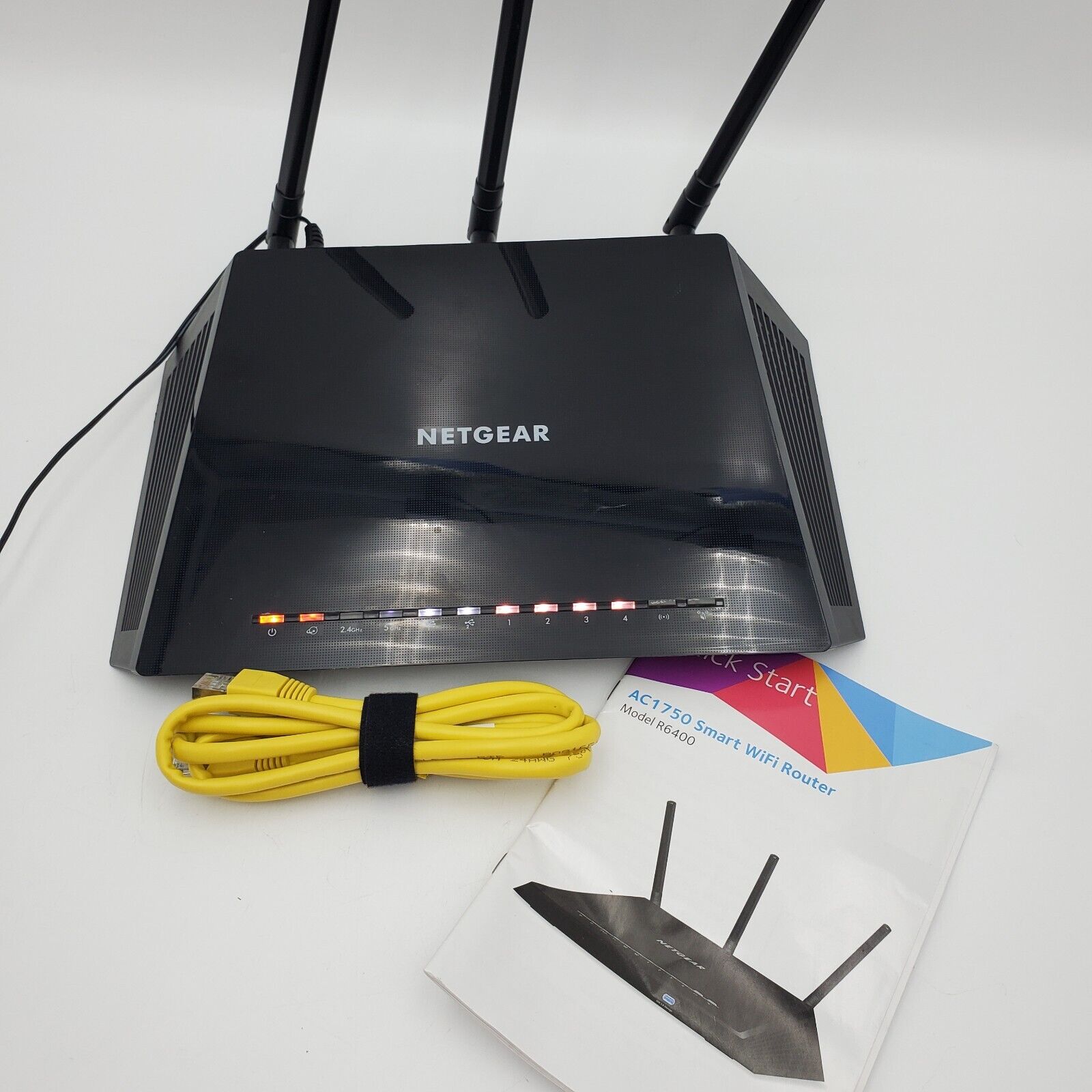 NETGEAR AC1750 Dual Band Smart WiFi Router R6400v2