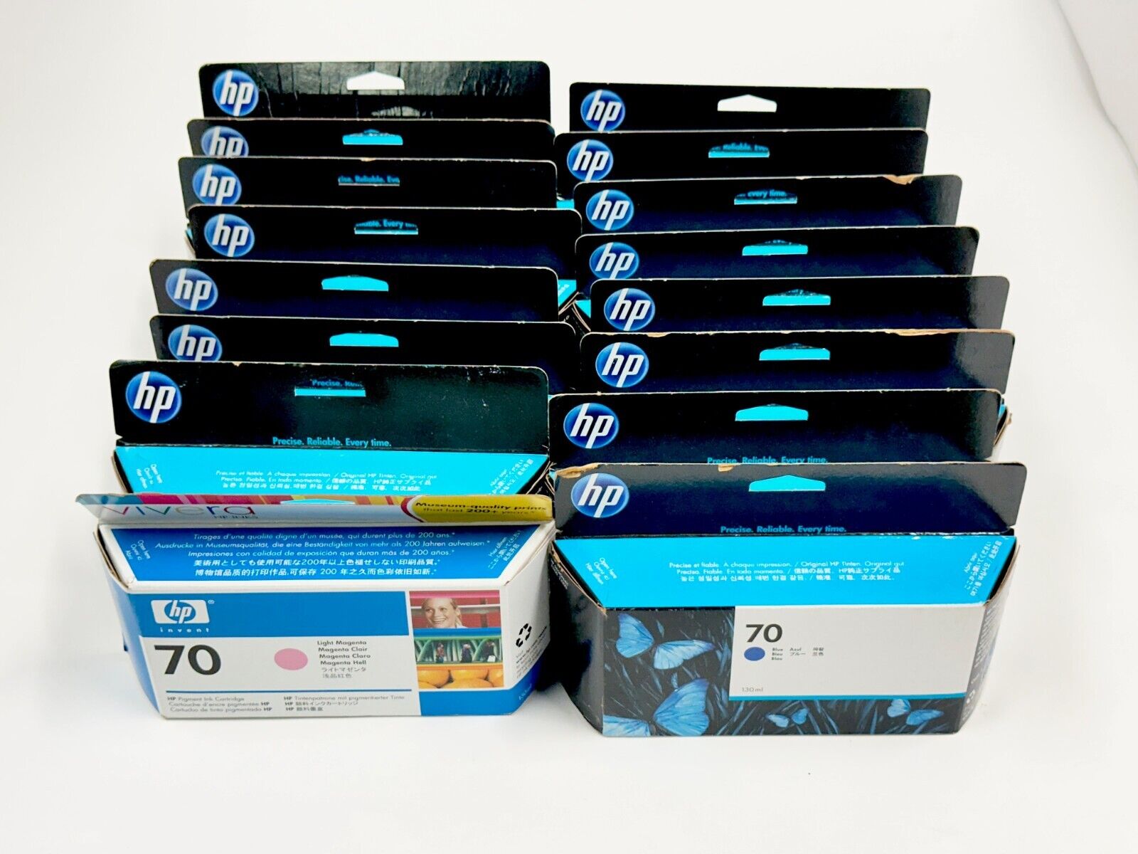 Lot of 16 Genuine HP 70 Ink Cartridges OEM for Z3200 Z5200