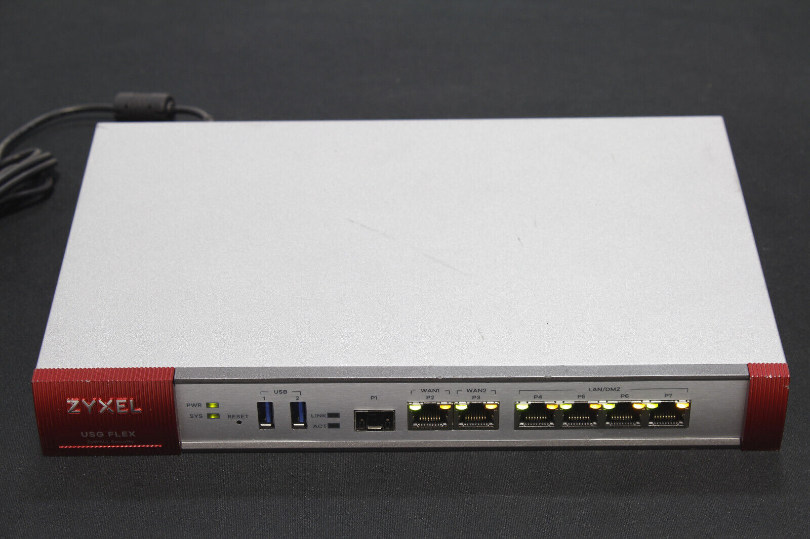Zyxel USG FLEX 200 Network Security Firewall Device 6-Port Gigabit Ethernet USB