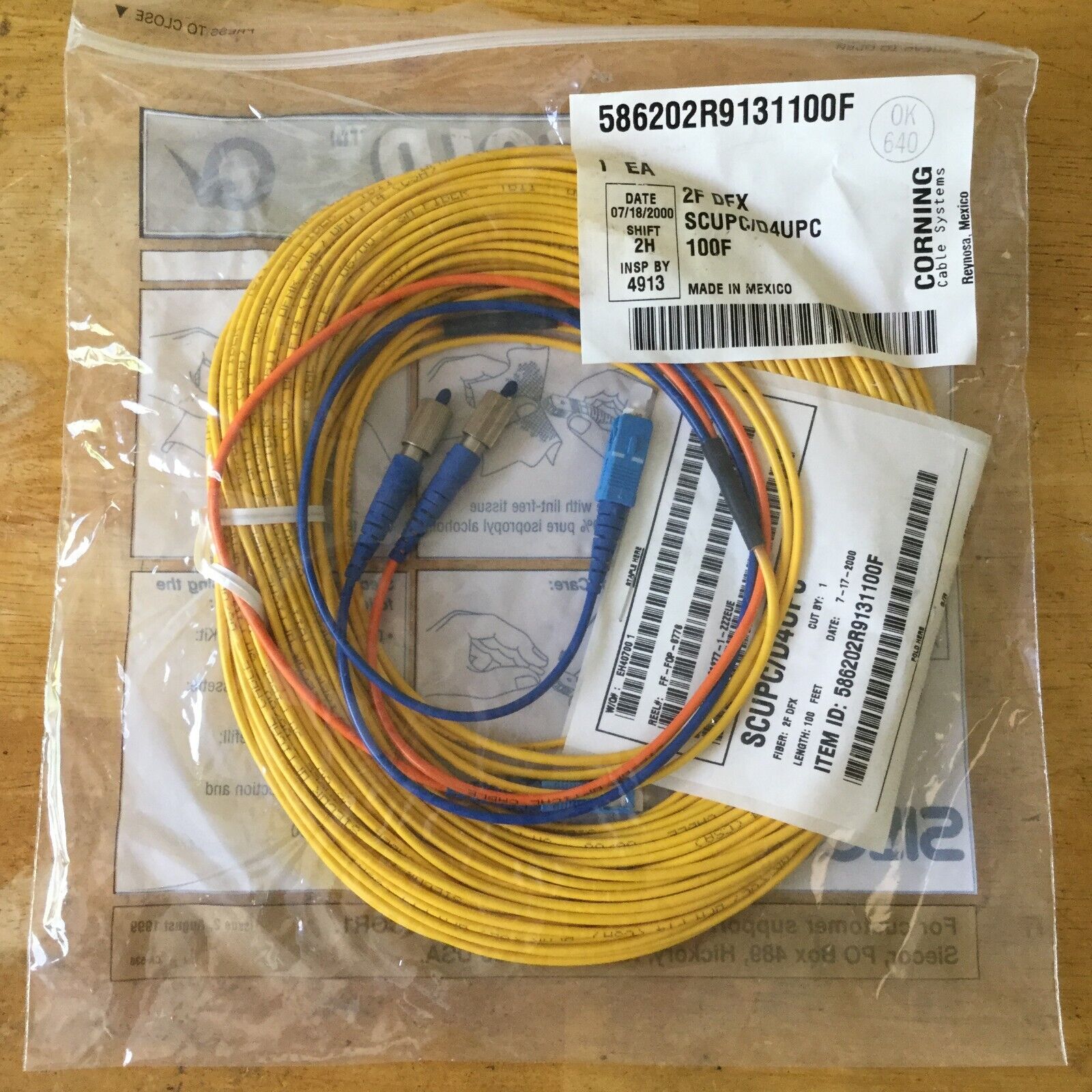 Siecor/Corning Fiber Optic Patch Cord Jumper Cable 2F DFX SC/D4 (UPS) - 100 FT