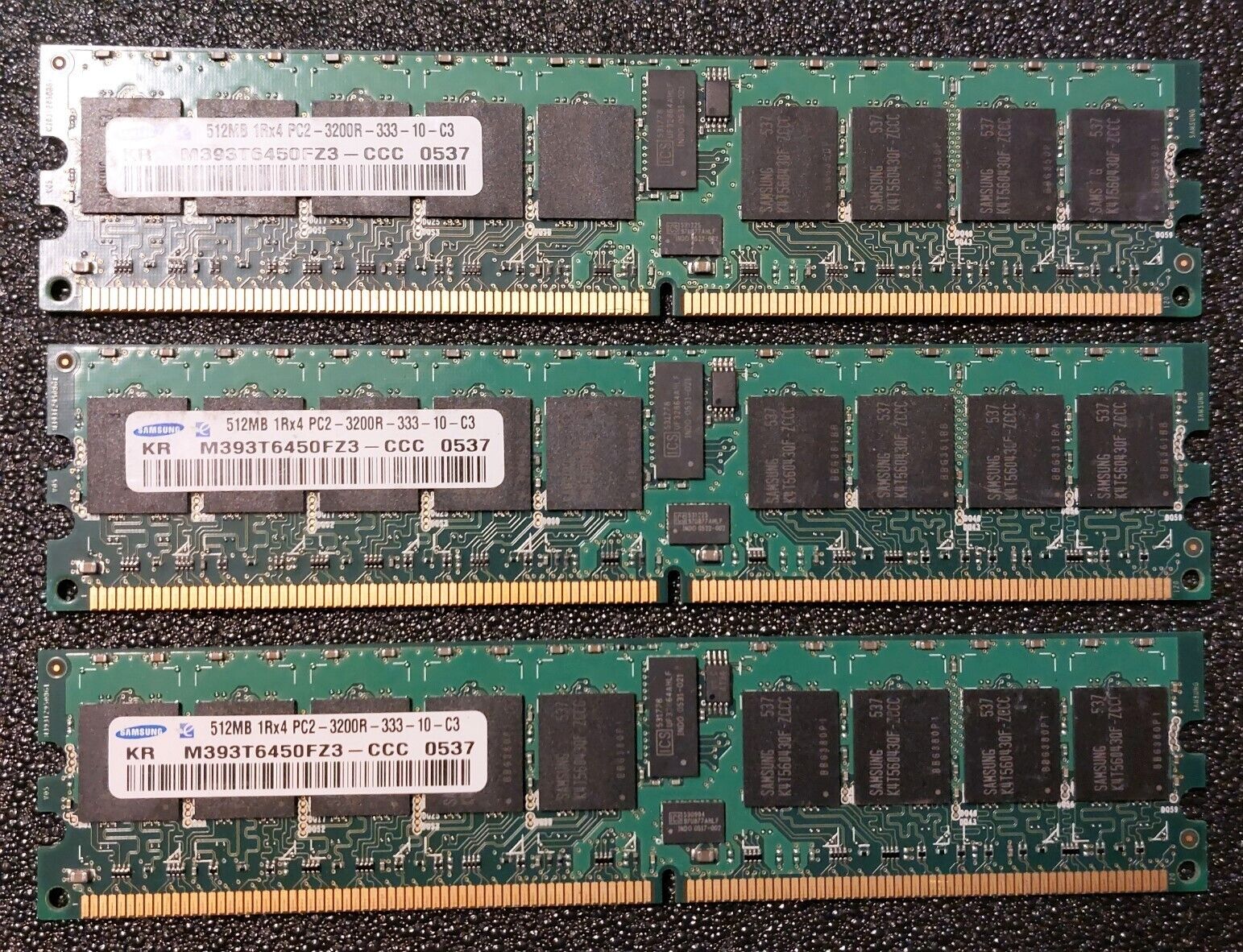 Lot of 5 Samsung 512MB DDR2-400MHz PC2-3200 ECC M393T6450FZ3-CCC