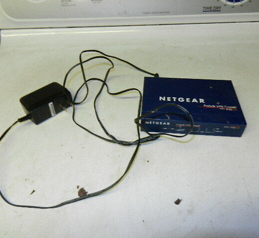 NetGear FVS114 ProSafe VPN Firewall Router With Power Cable - Used