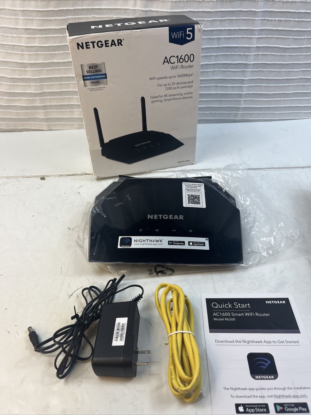NETGEAR AC1600 Dual Band Gigabit Wi-Fi Router R6260 - Black - OPEN BOX
