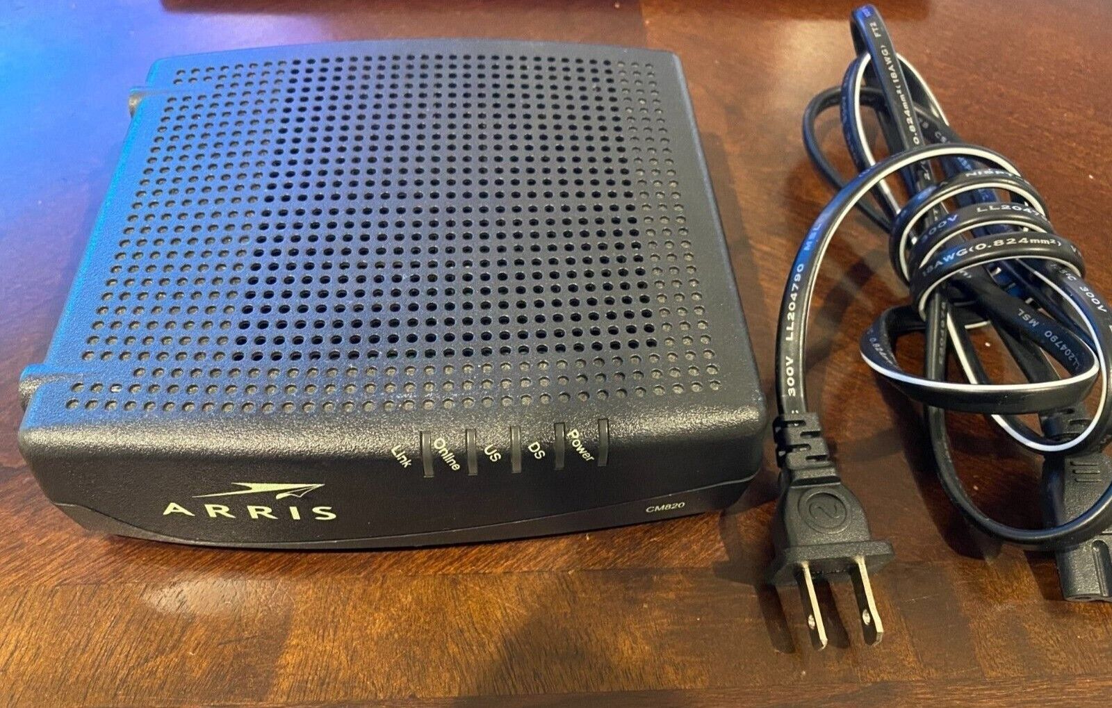 Arris CM820A DOCSIS 3.0 Cable Modem CM820A/CT USED with power cable