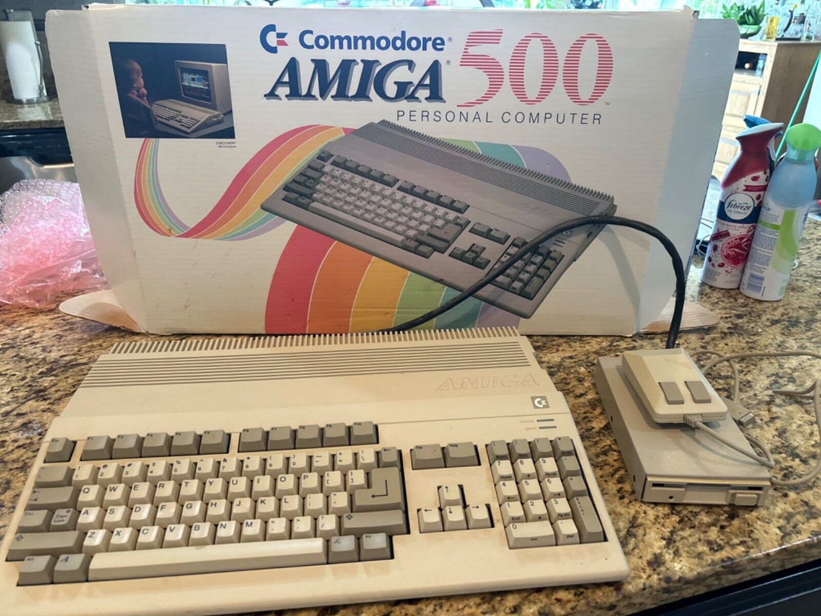 Commodore Amiga 500 Untested no power cord with mouse