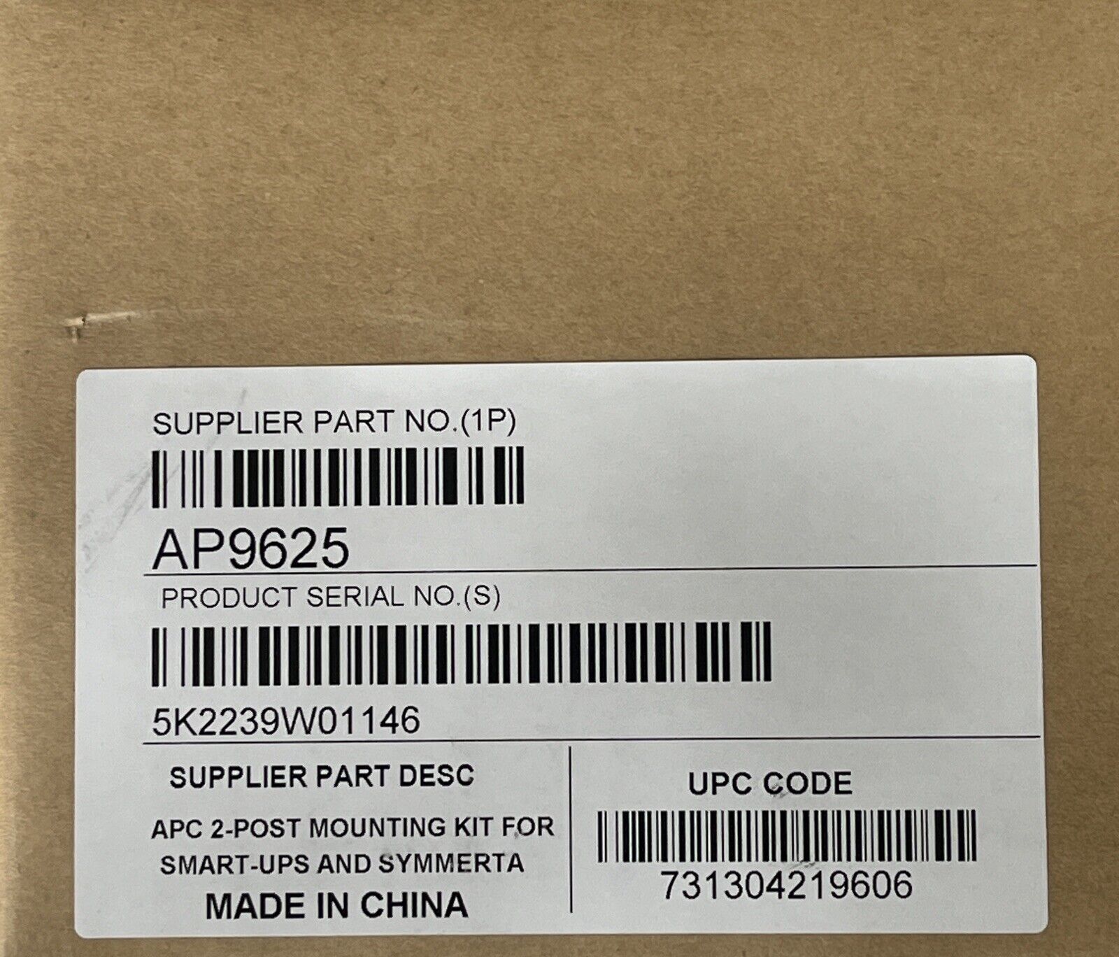 APC AP9625 2 Post Mounting Kit Smart UPS And Symmerta Brand New